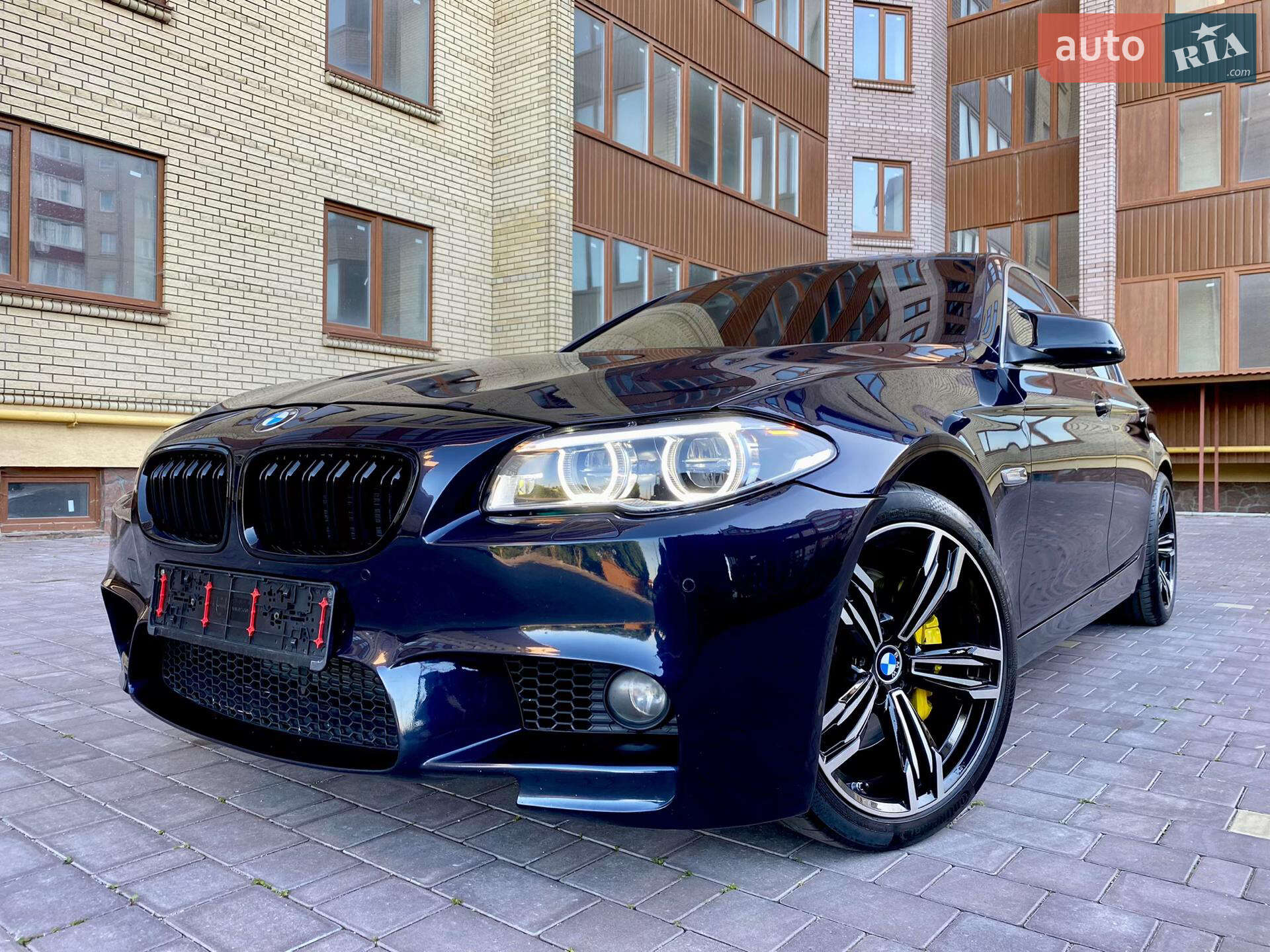 BMW 535XI 2010