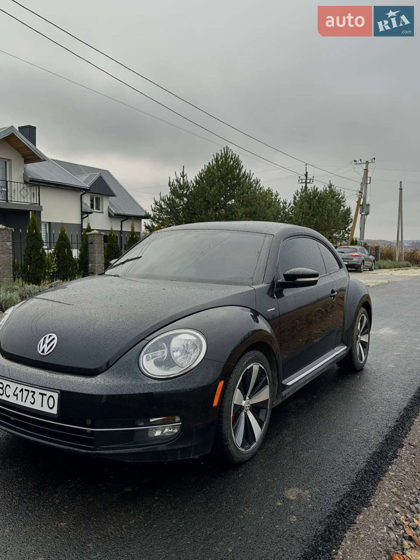 VOLKSWAGEN BEETLE 2012
