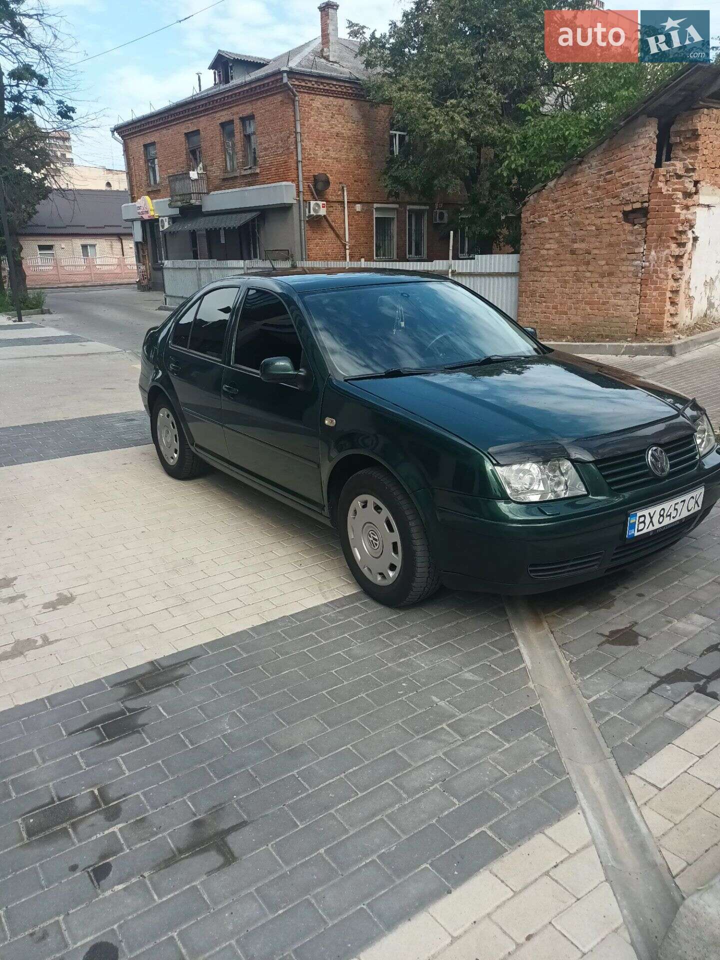 VOLKSWAGEN BORA 1998