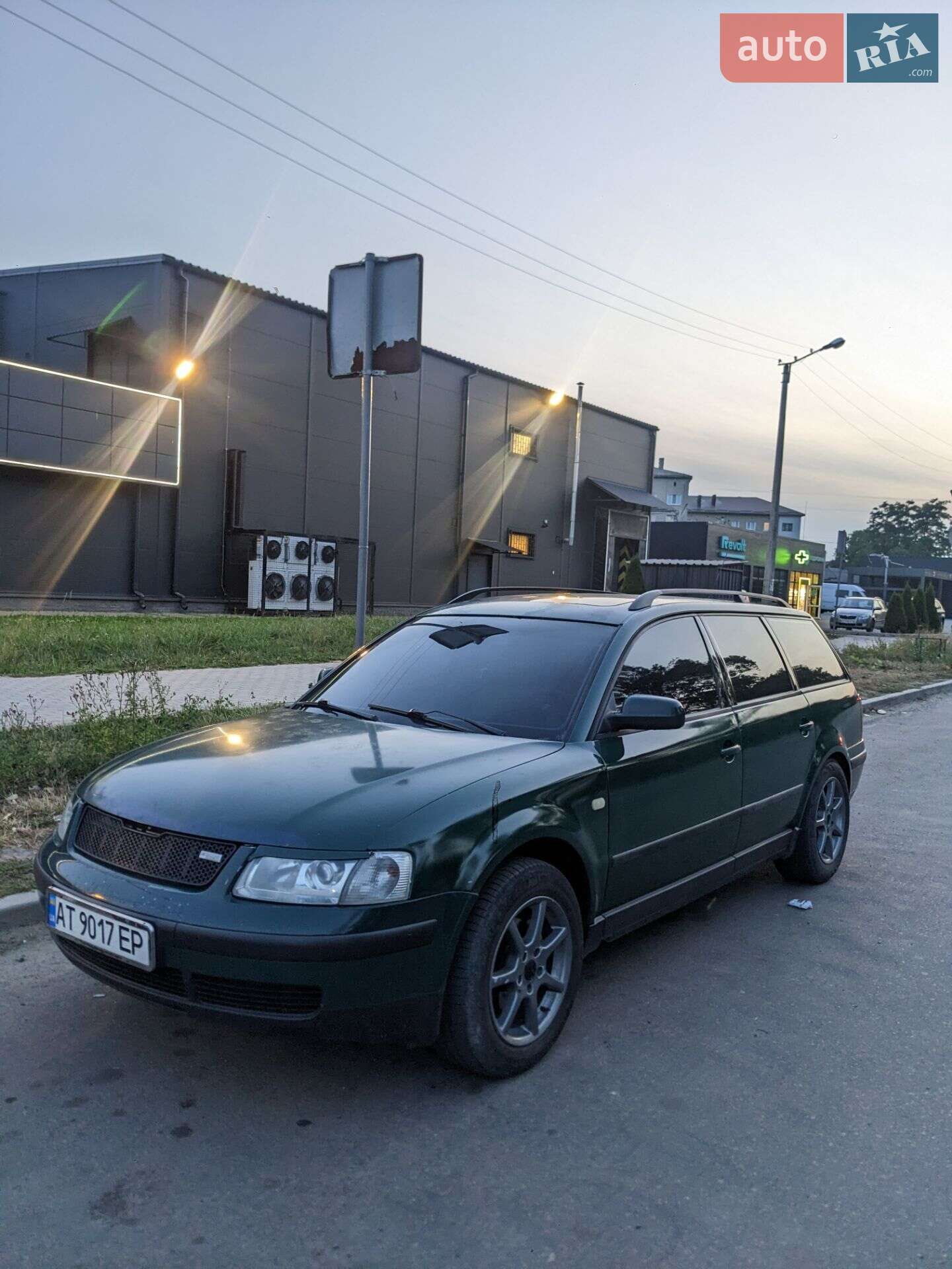 VOLKSWAGEN PASSAT VARIANT 1999