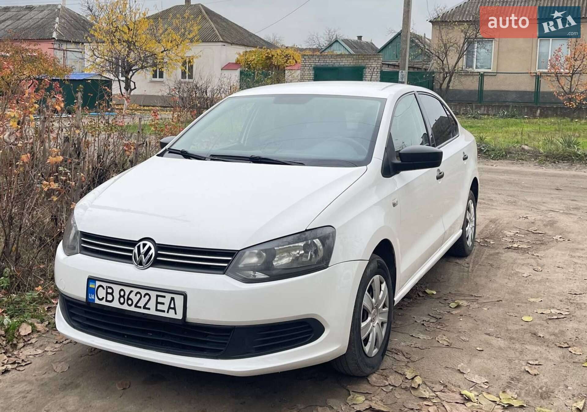 VOLKSWAGEN POLO 2013