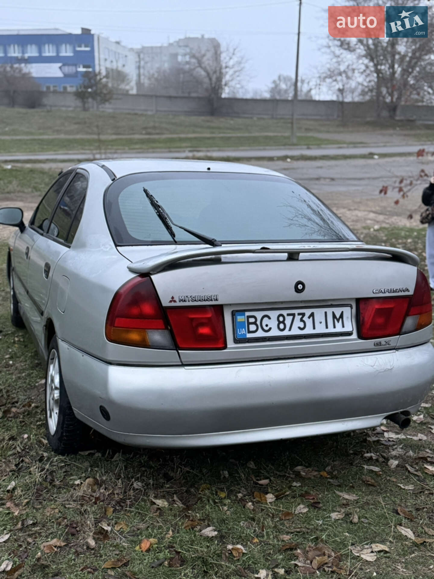 MITSUBISHI CARISMA 1998