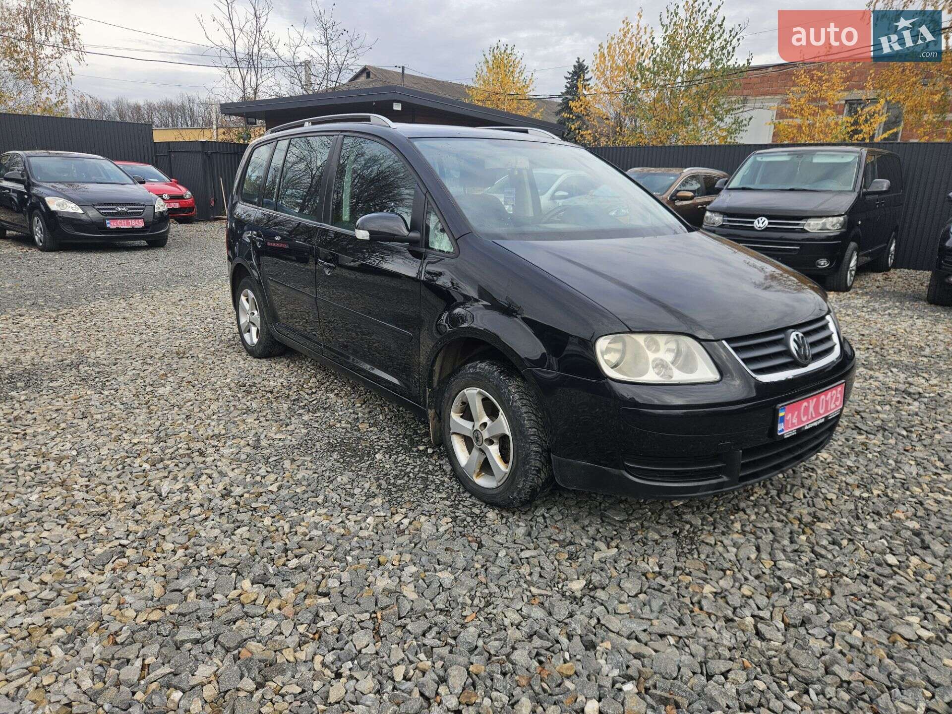 VOLKSWAGEN TOURAN 2004