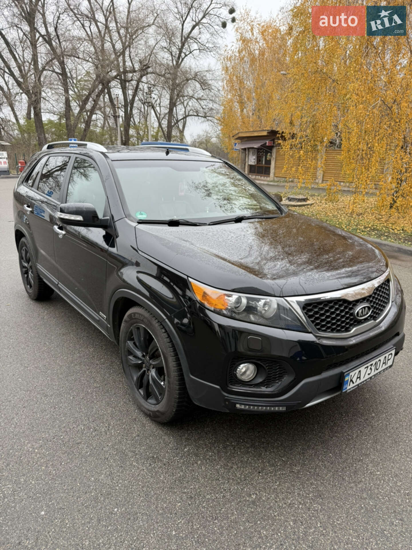 Головне фото звіту автомобіля KIA SORENTO 2011