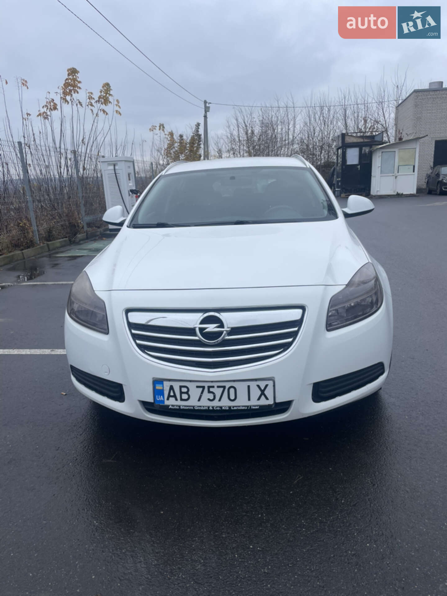 Головне фото звіту автомобіля OPEL INSIGNIA SPORTS TOURER 2010