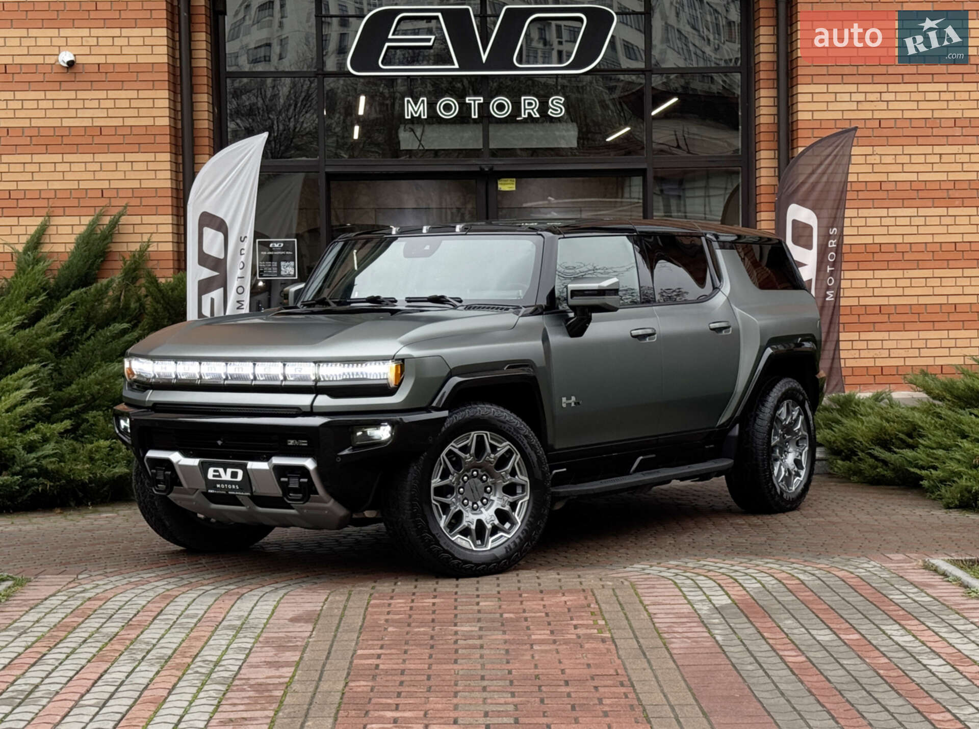 GMC Hummer EV SUV 2023