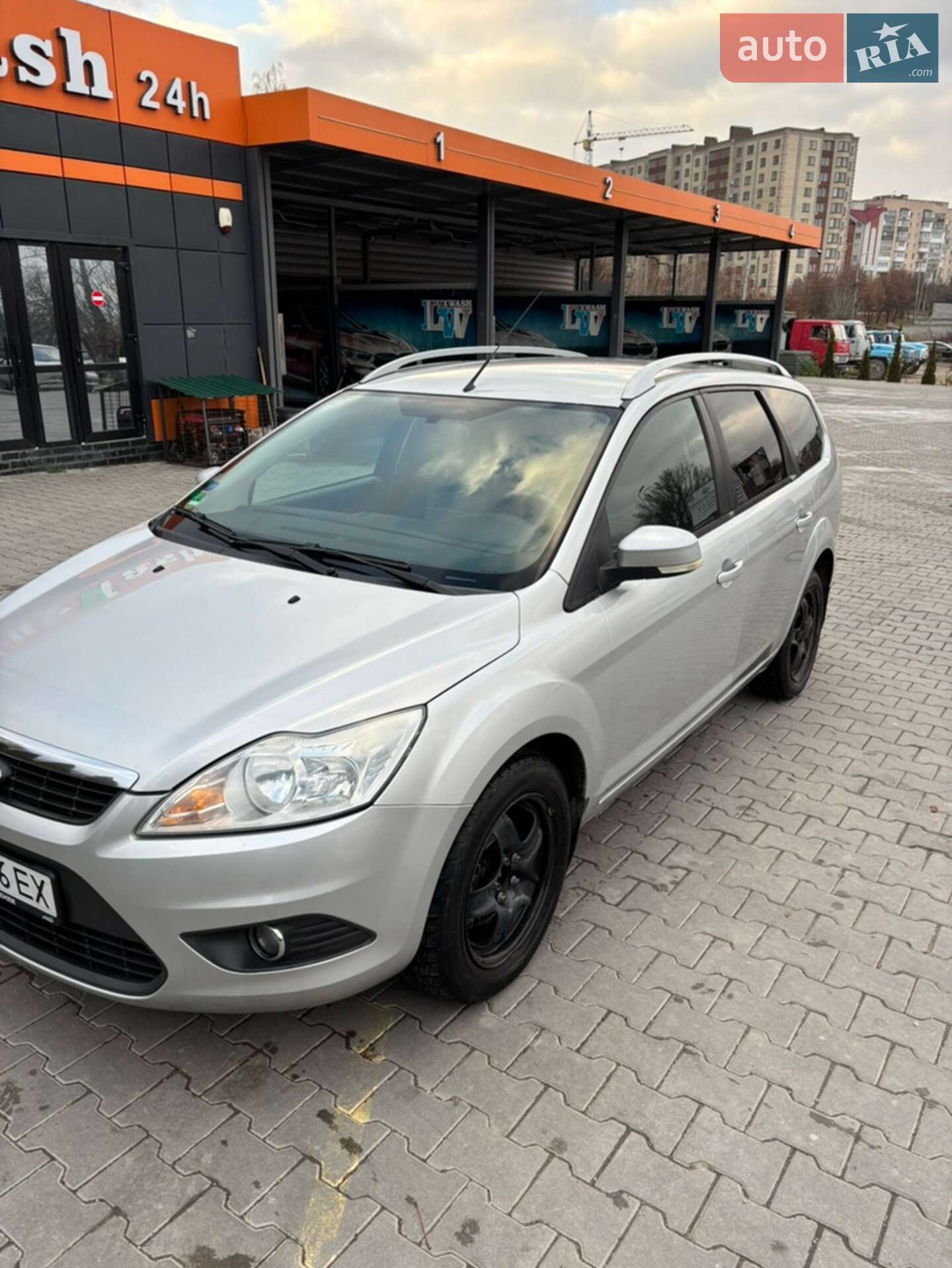 Головне фото звіту автомобіля FORD FOCUS 2010