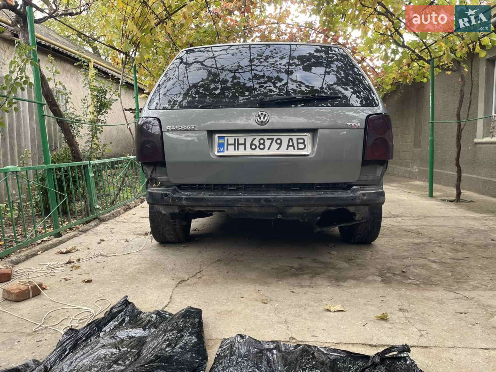 VOLKSWAGEN PASSAT 2003