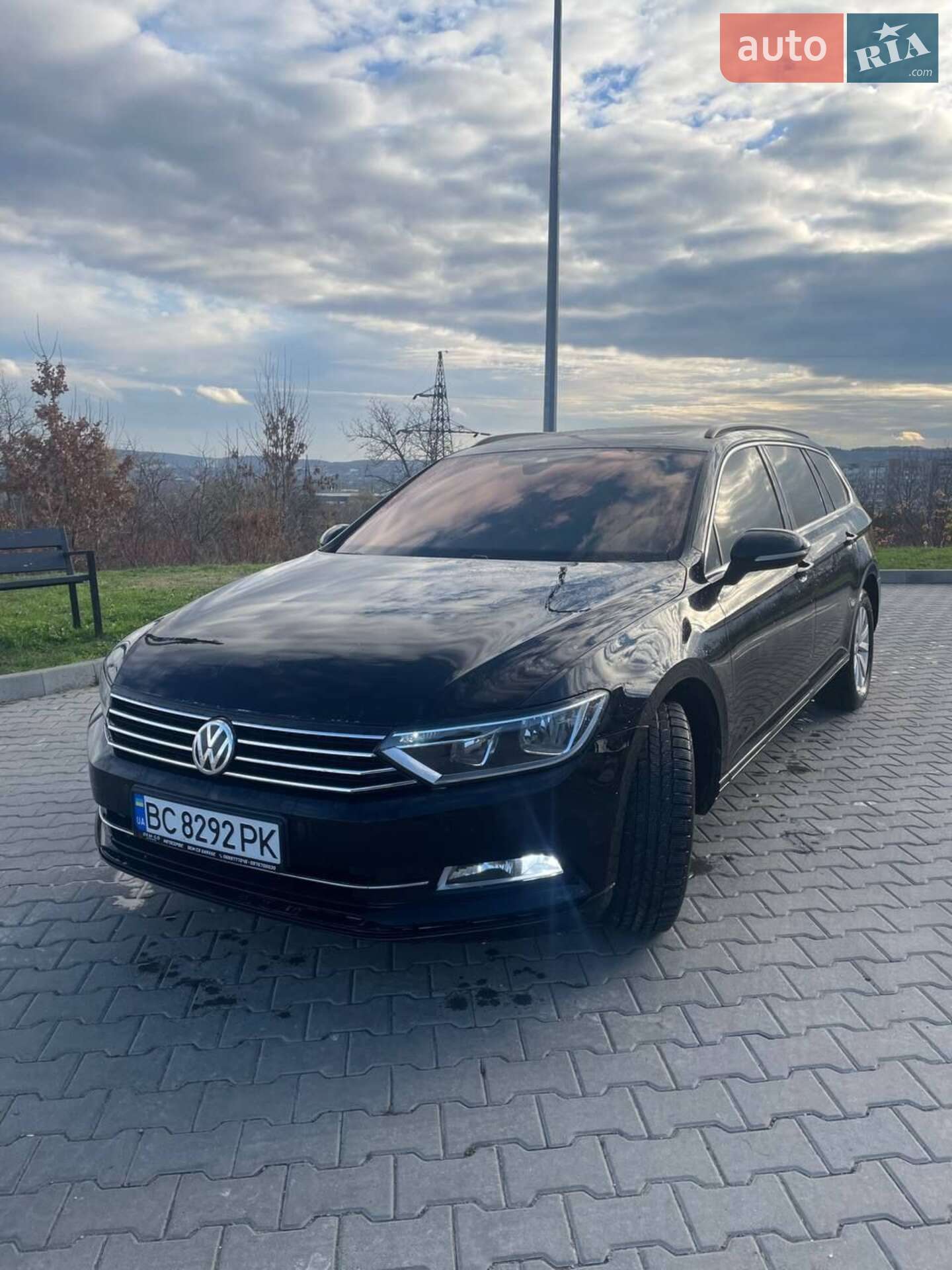 VOLKSWAGEN PASSAT 2018