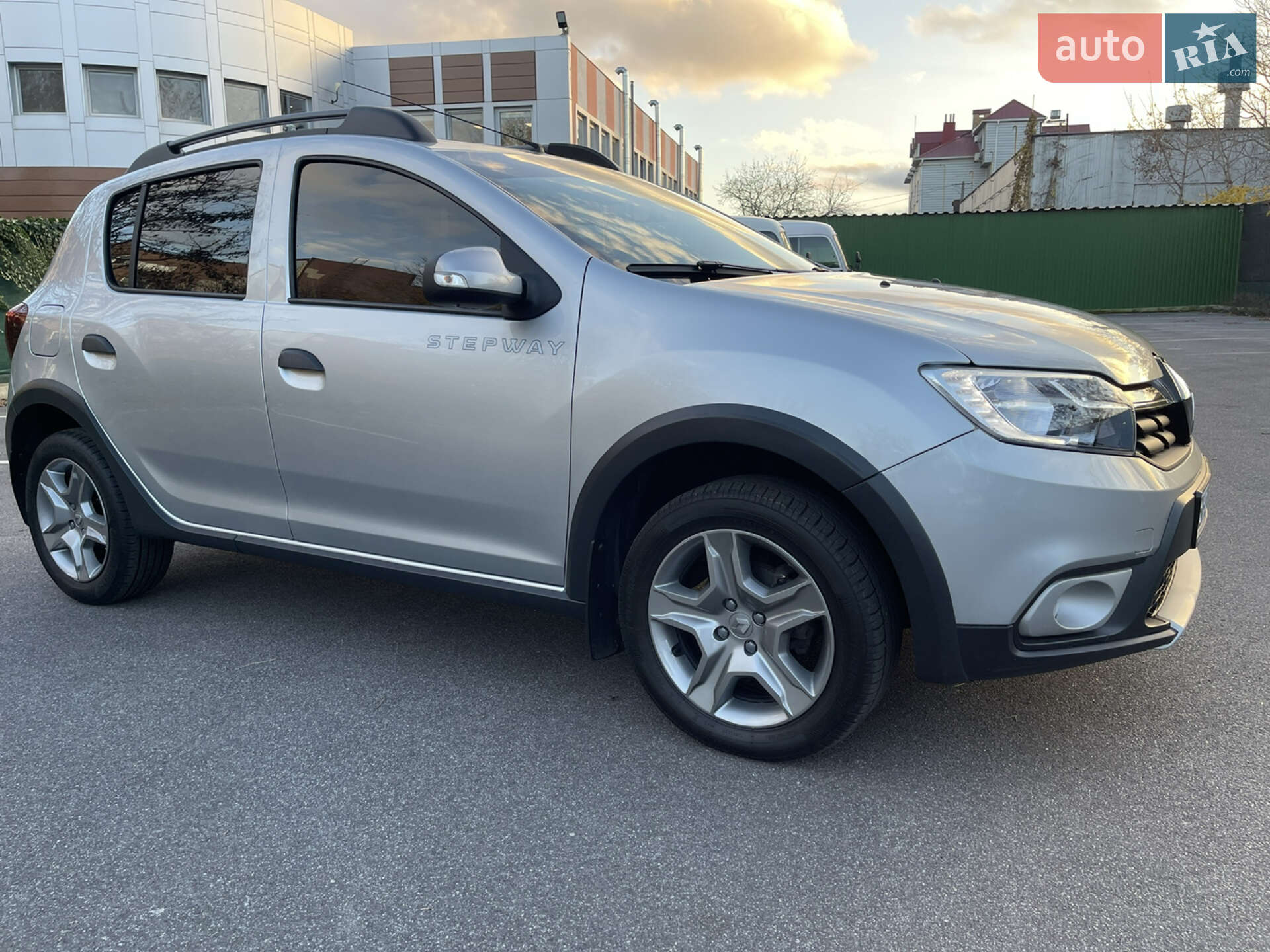 RENAULT SANDERO 2021