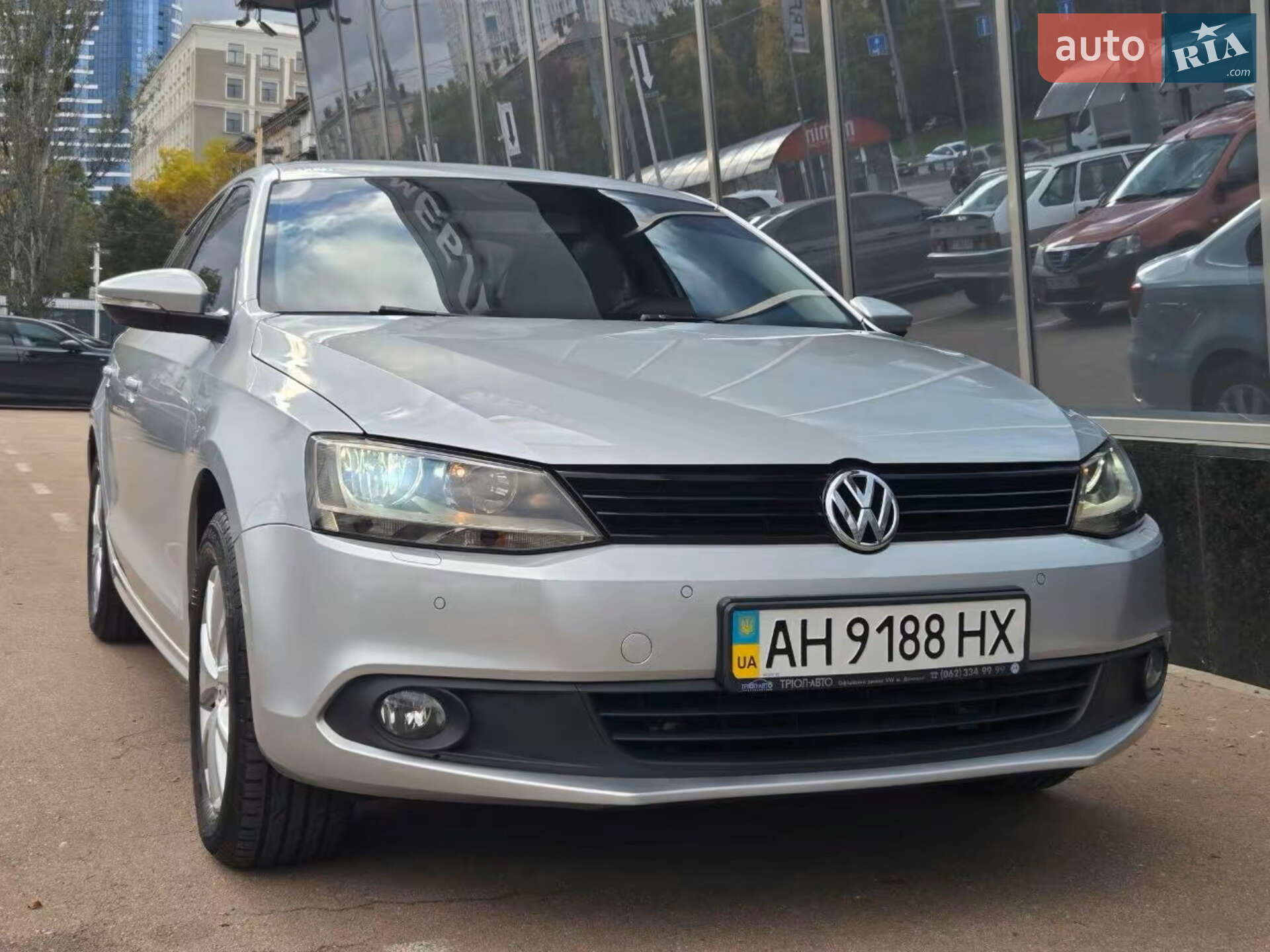 VOLKSWAGEN JETTA 2012
