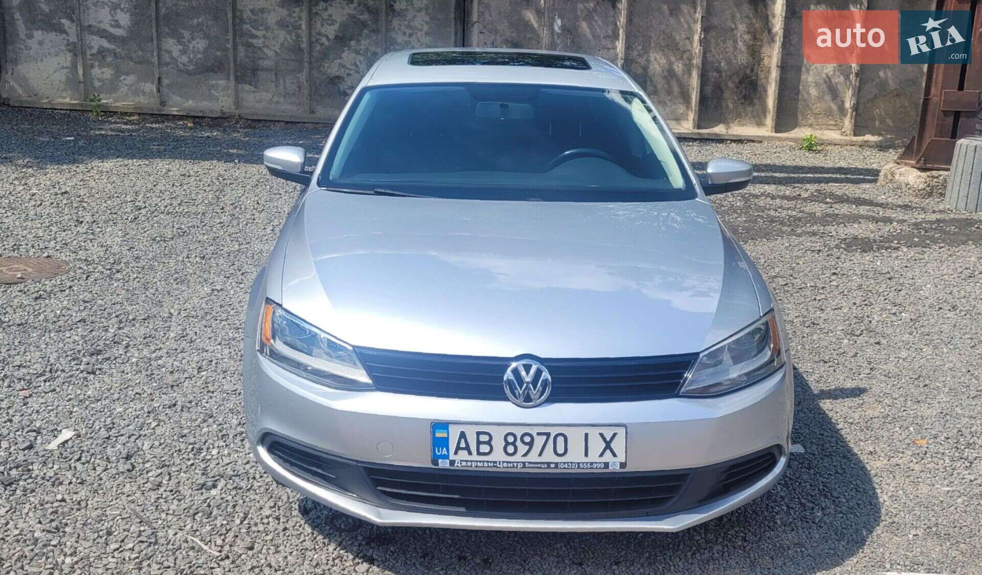 VOLKSWAGEN JETTA 2012