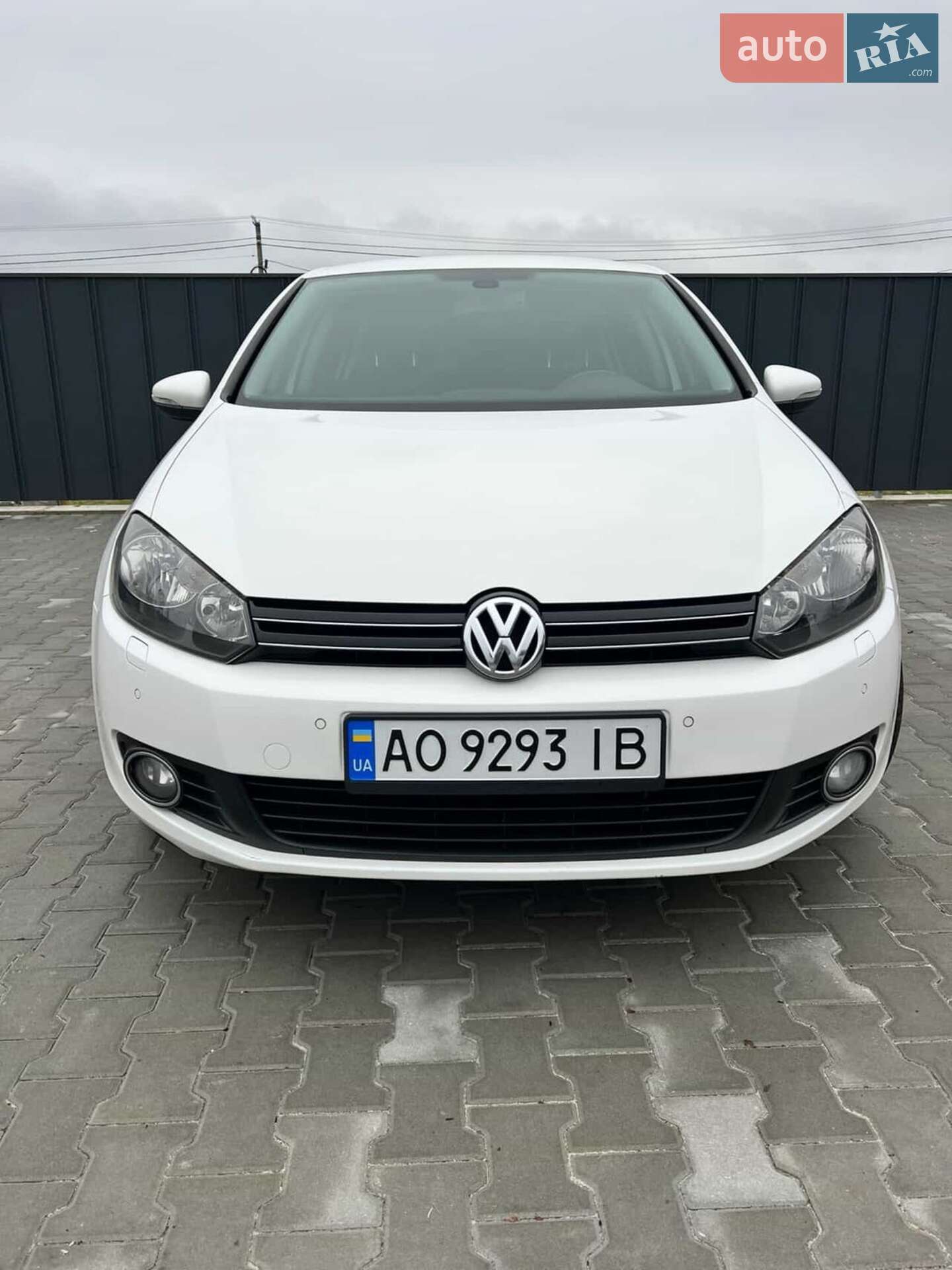 VOLKSWAGEN GOLF 2011