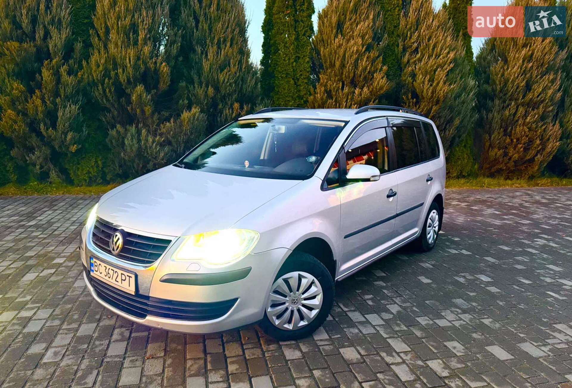 VOLKSWAGEN TOURAN 2008