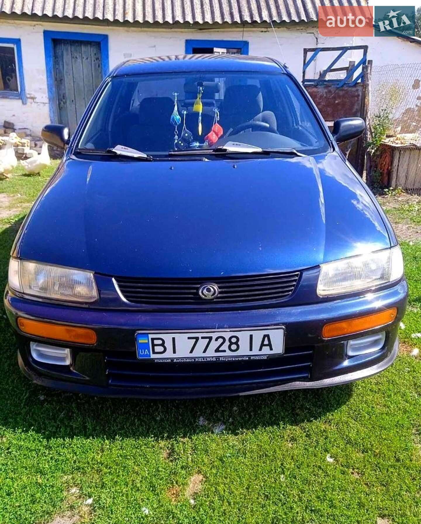 MAZDA 323 1994