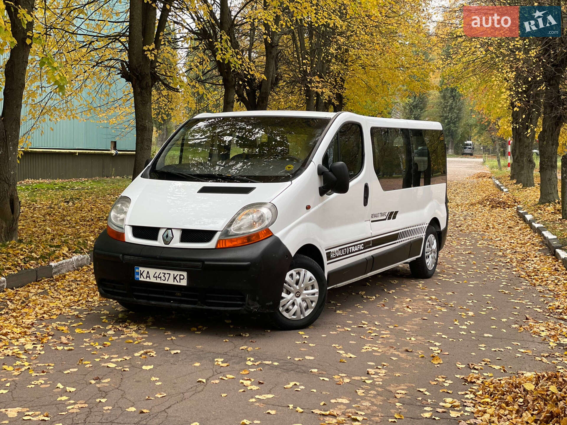 RENAULT TRAFIC 2002