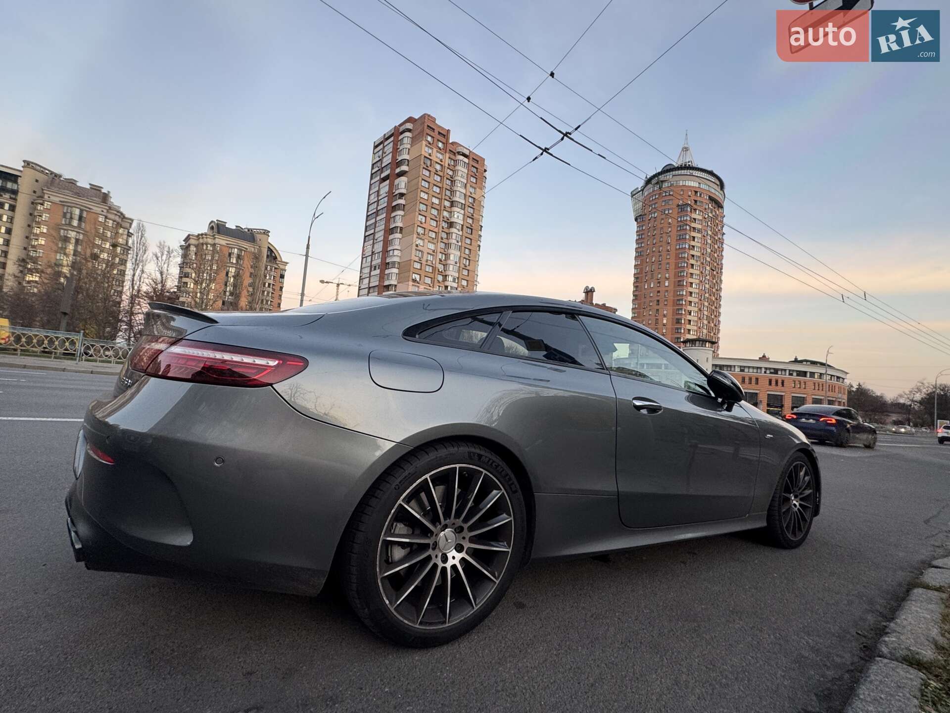 MERCEDES-BENZ E 53 AMG 2020