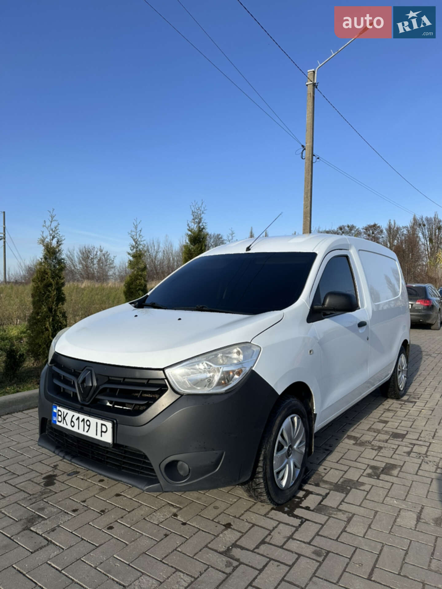 RENAULT DOKKER 2013