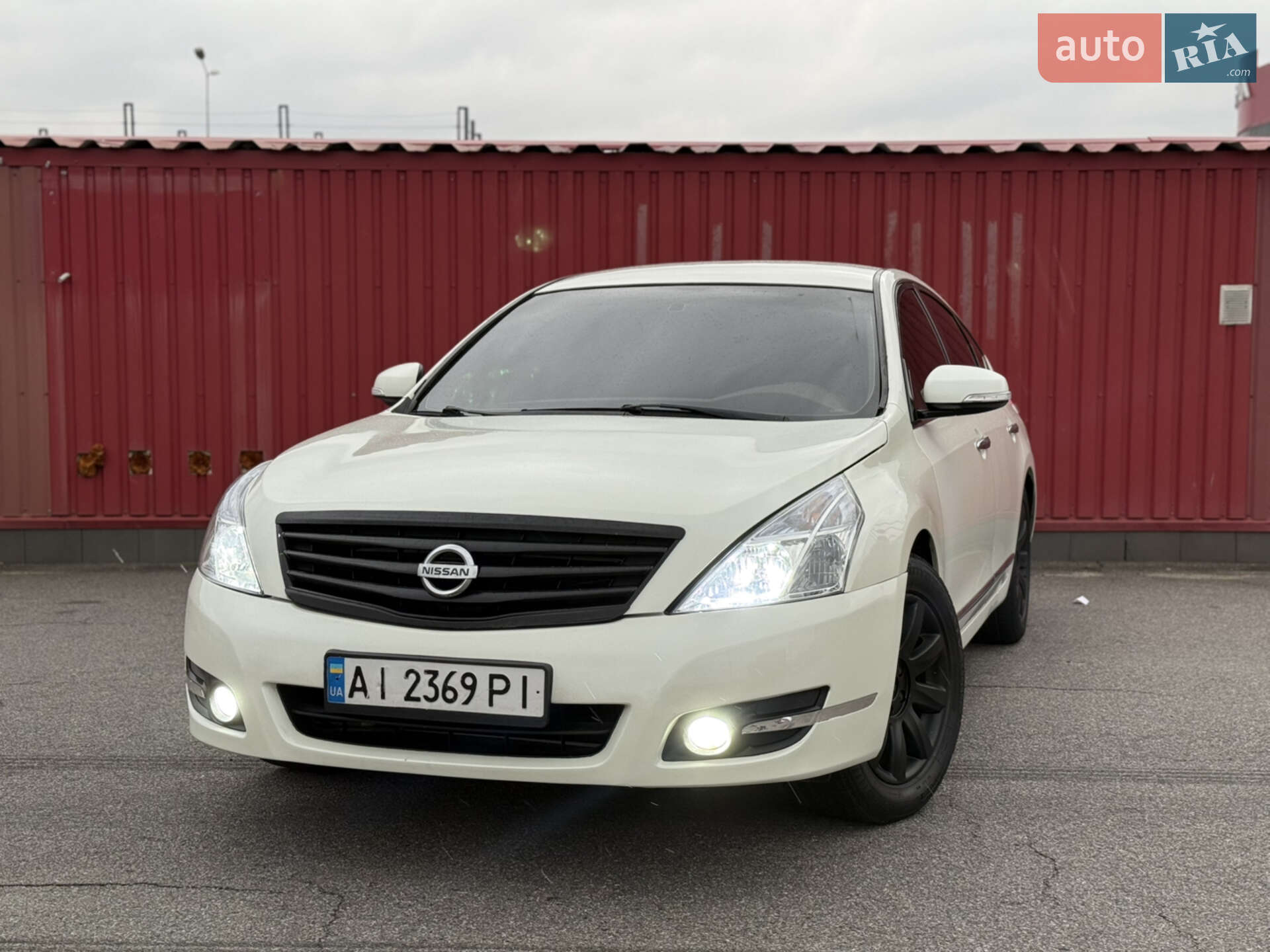 NISSAN TEANA 2011