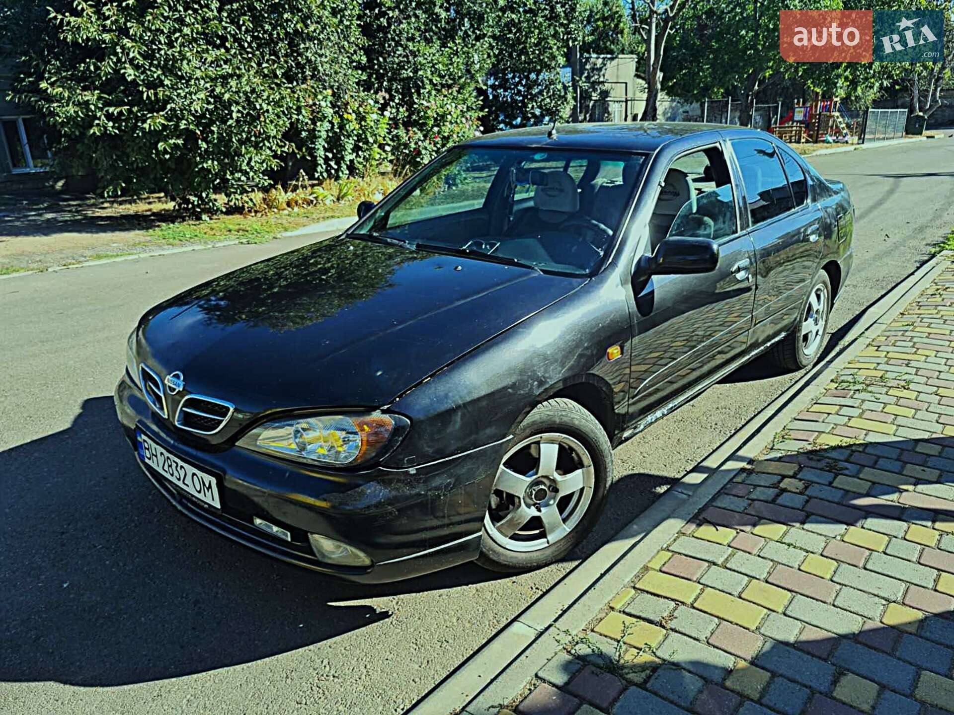 NISSAN PRIMERA 2001