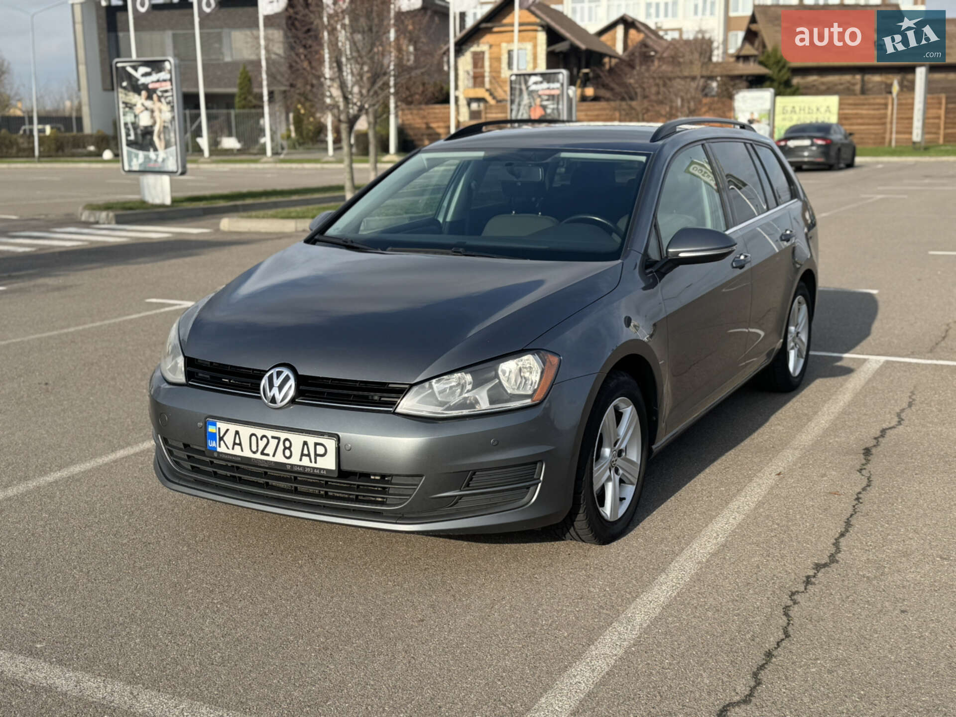 VOLKSWAGEN GOLF 2015