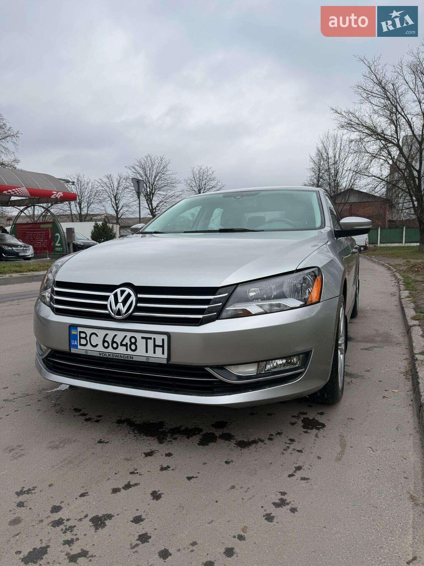 VOLKSWAGEN PASSAT 2014