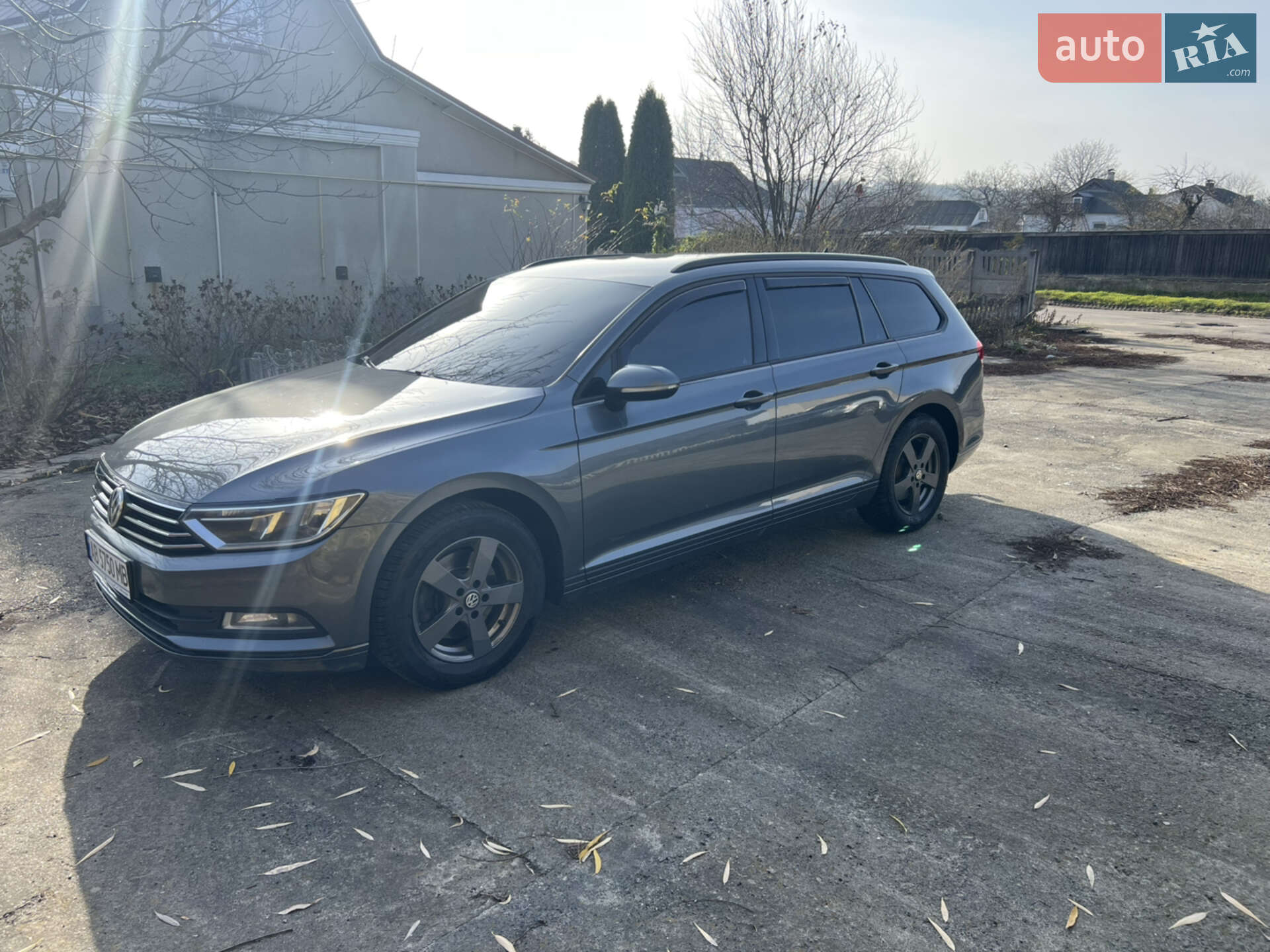 VOLKSWAGEN PASSAT 2015