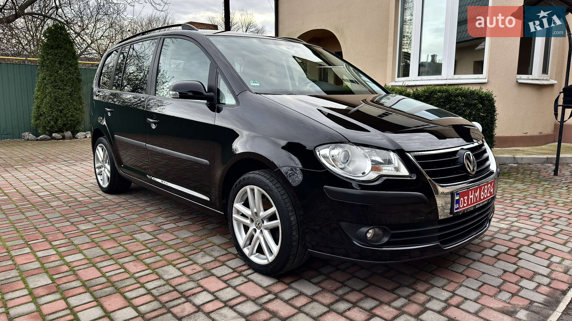 VOLKSWAGEN TOURAN 2007