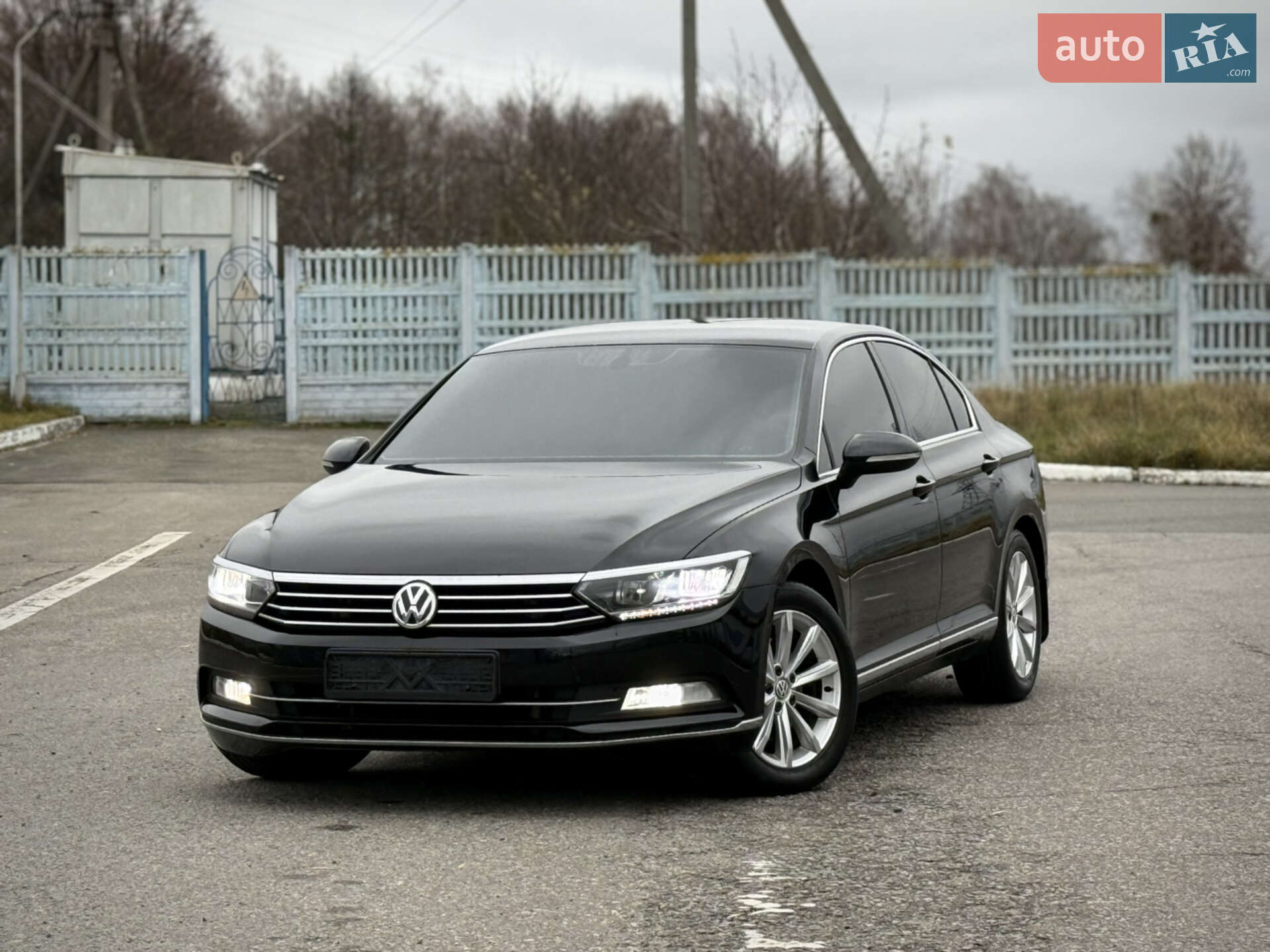 VOLKSWAGEN PASSAT 2015
