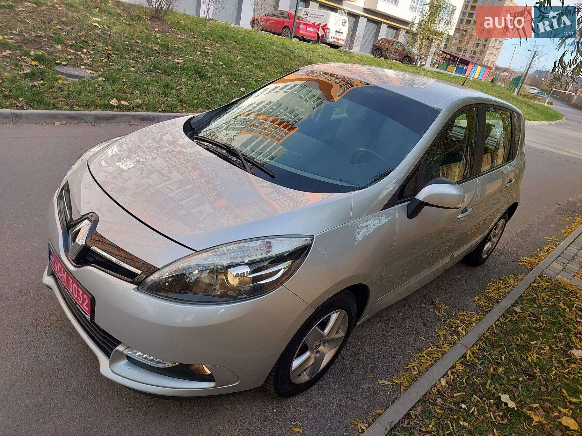 RENAULT MEGANE SCENIC 2015