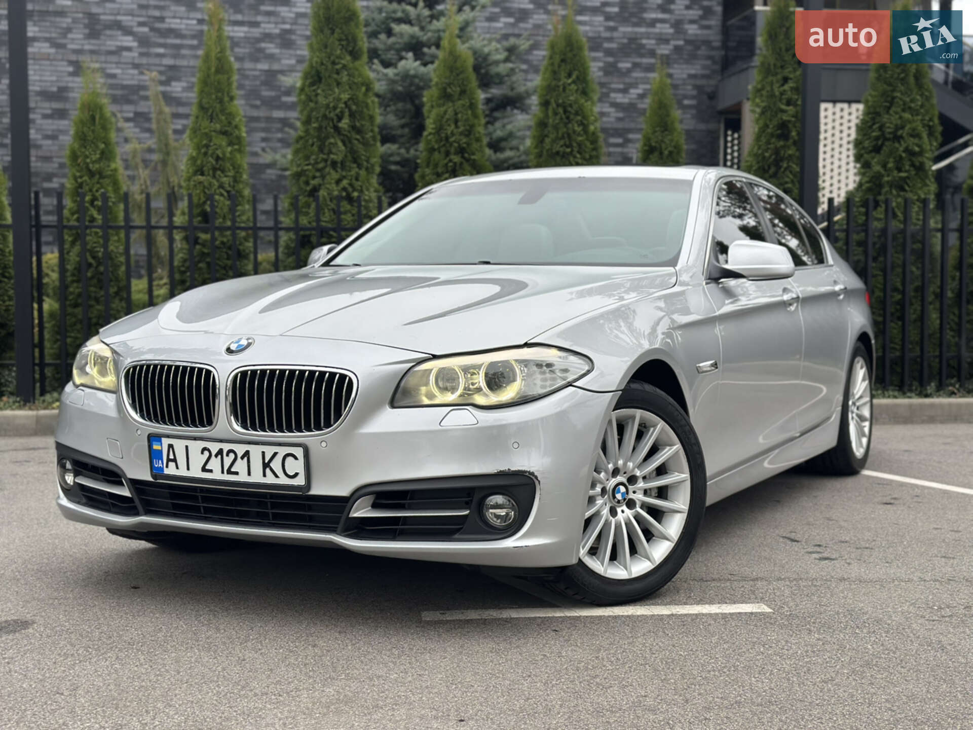 Головне фото звіту автомобіля BMW 535 2012