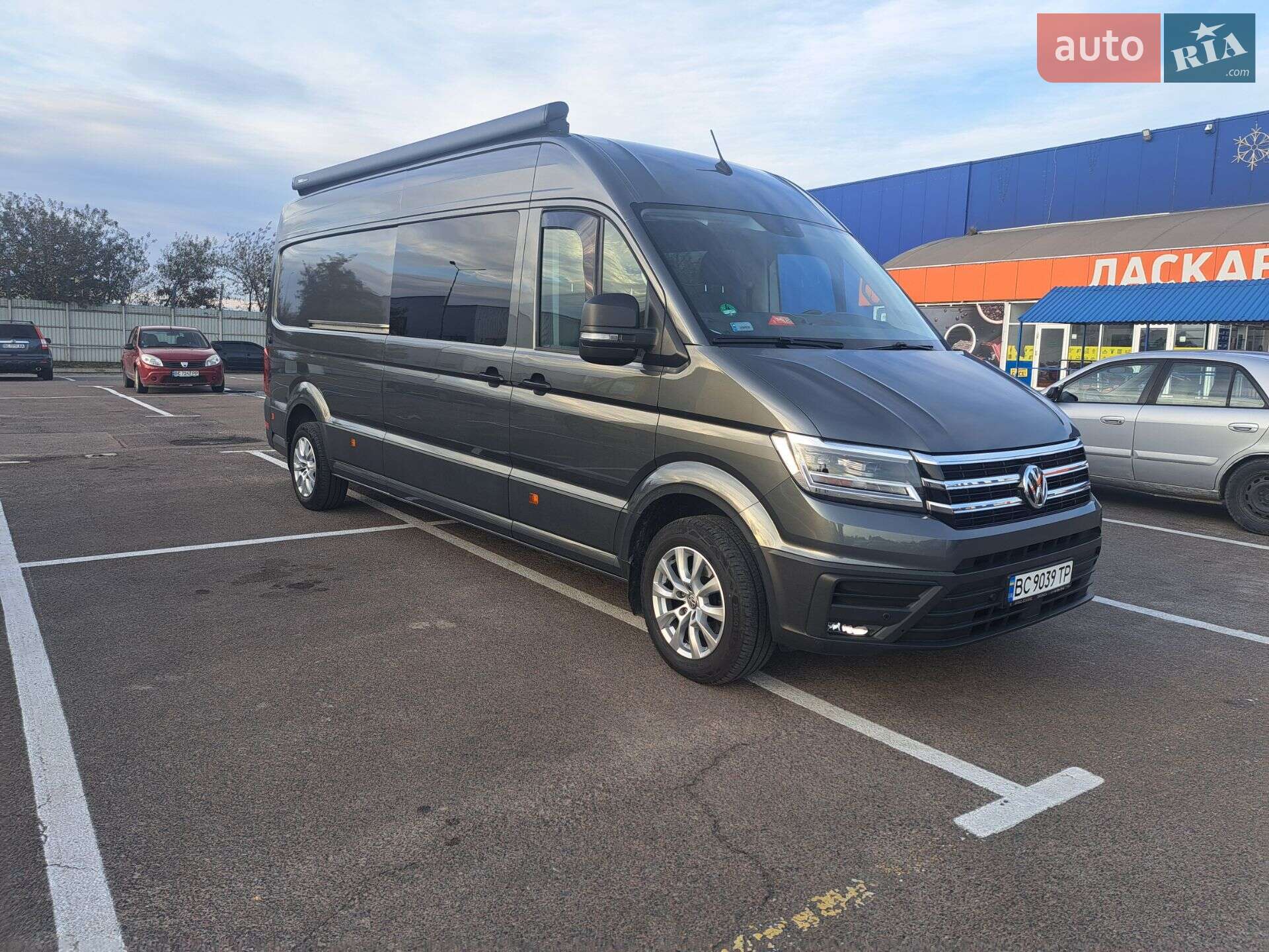 VOLKSWAGEN CRAFTER 2019