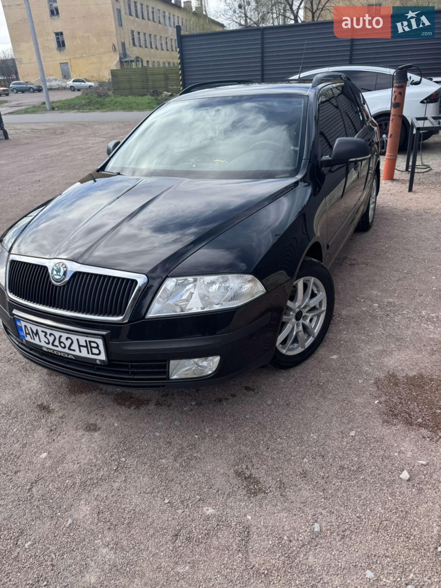 Головне фото звіту автомобіля SKODA OCTAVIA 2011