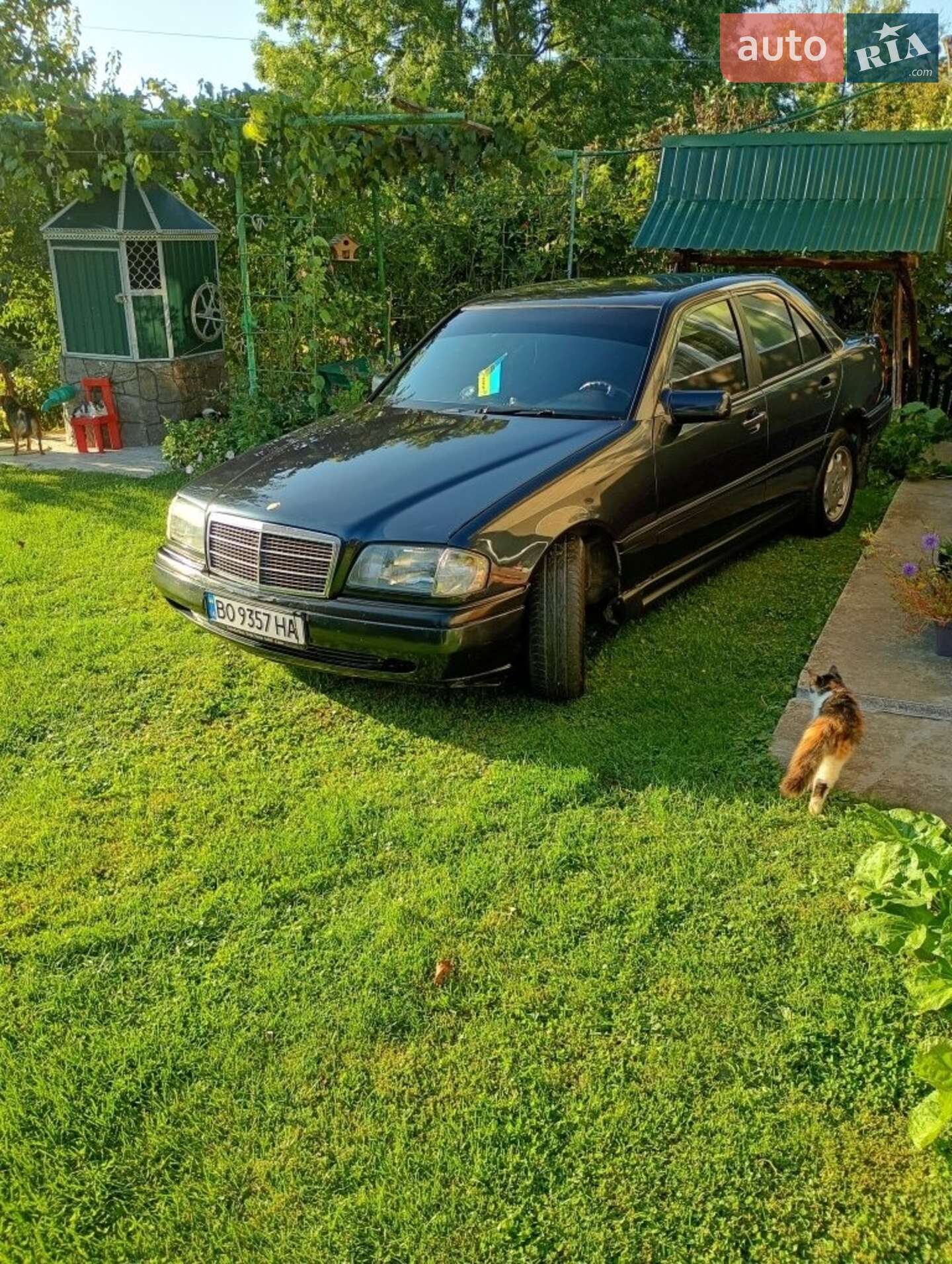 MERCEDES-BENZ 180C 1996