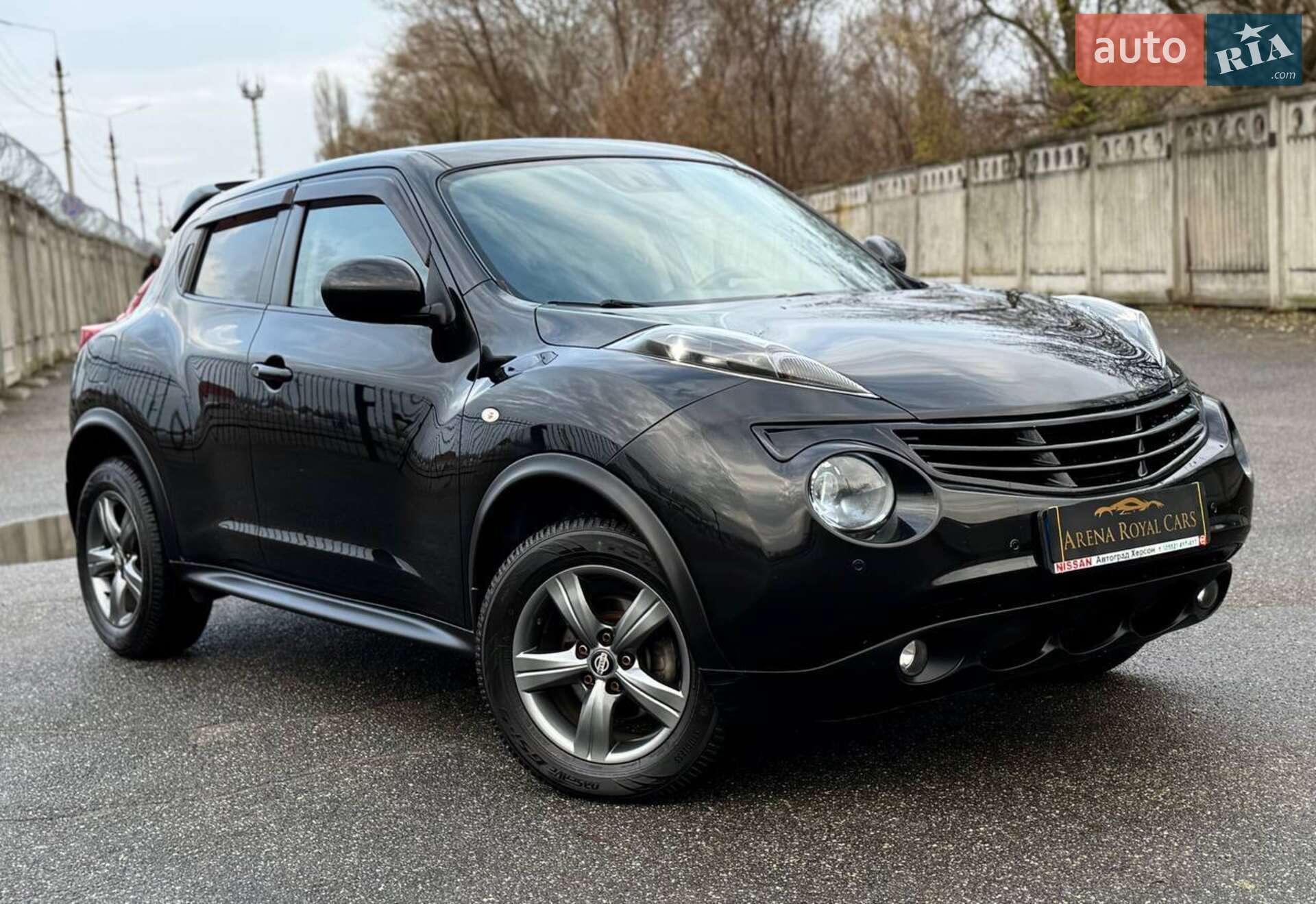 Головне фото звіту автомобіля NISSAN JUKE 2011