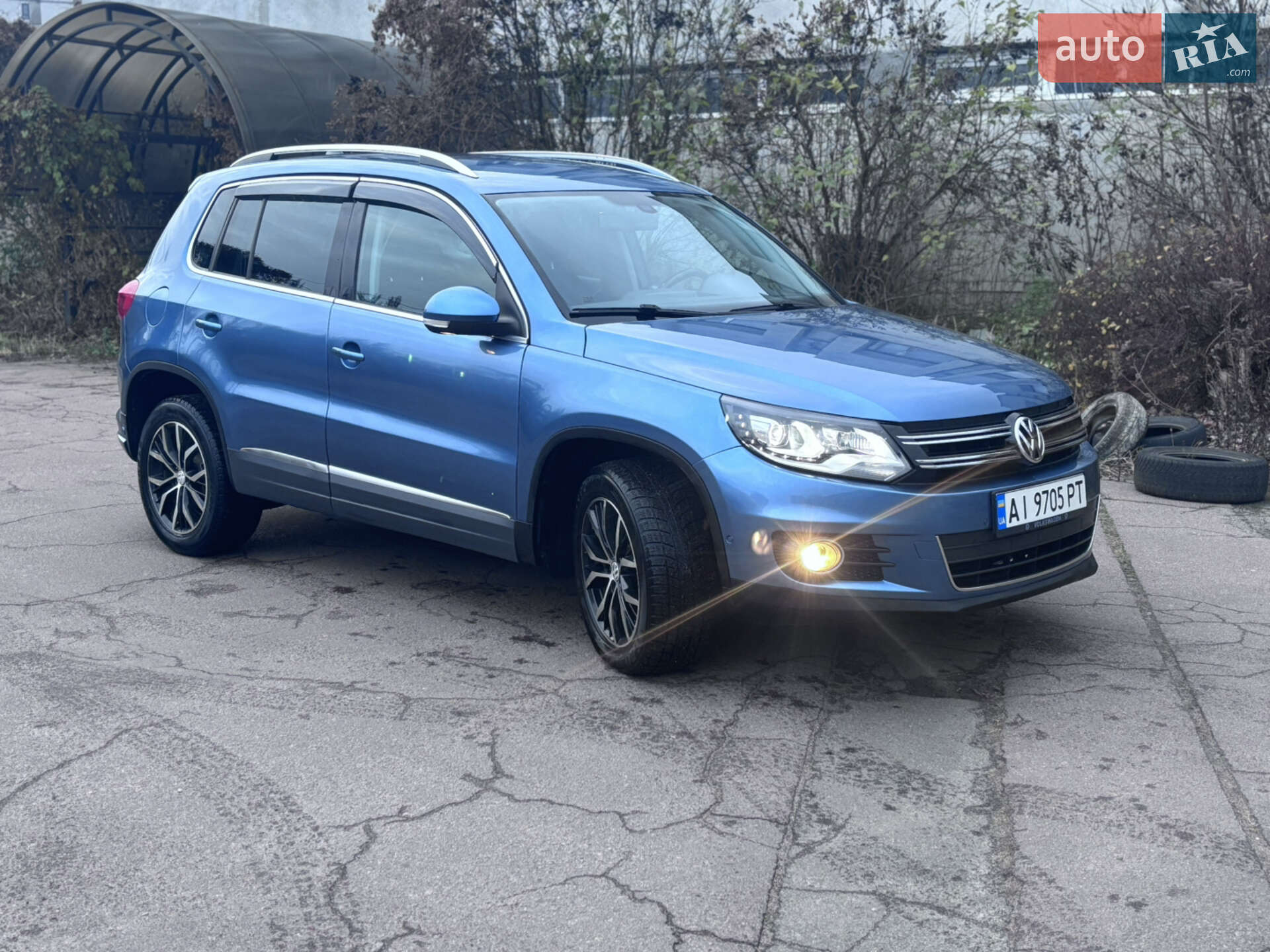 VOLKSWAGEN TIGUAN 2015