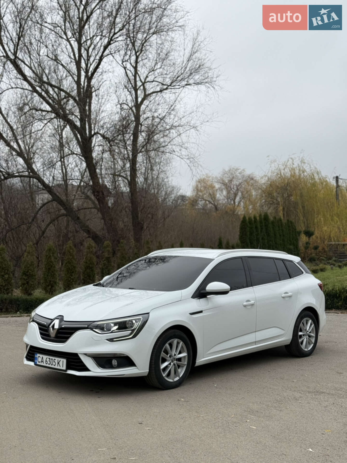 Головне фото звіту автомобіля RENAULT MEGANE 2017