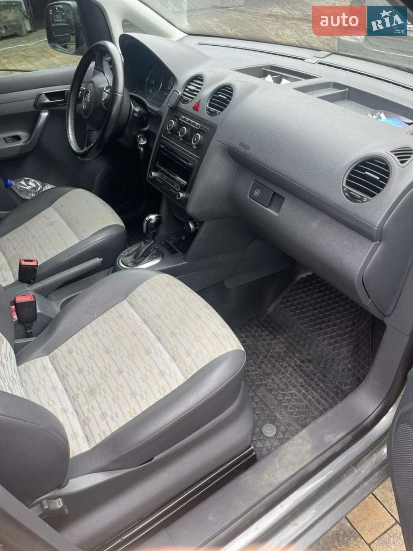 VOLKSWAGEN CADDY 2012