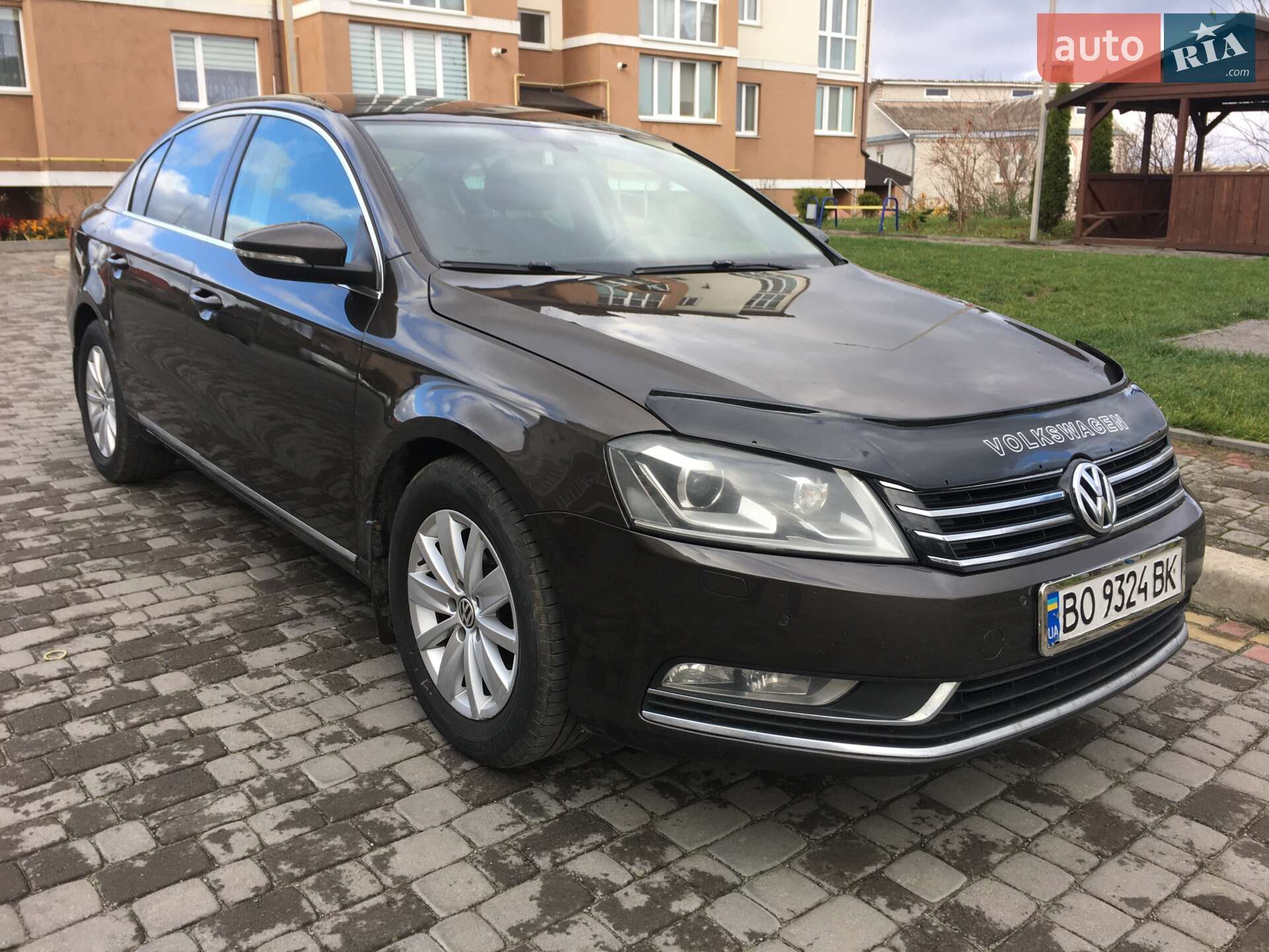VOLKSWAGEN PASSAT 2012