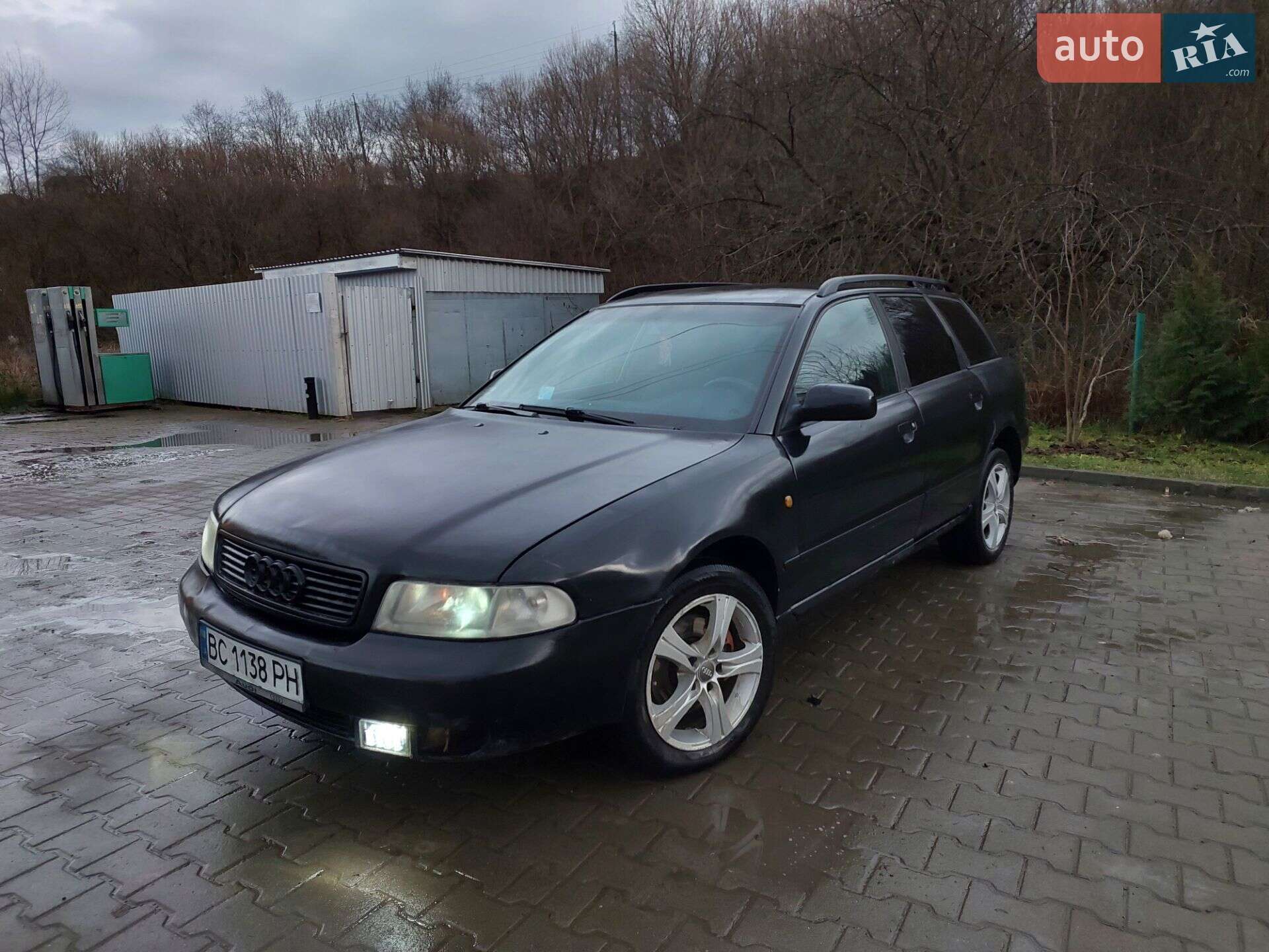 AUDI A4 1998