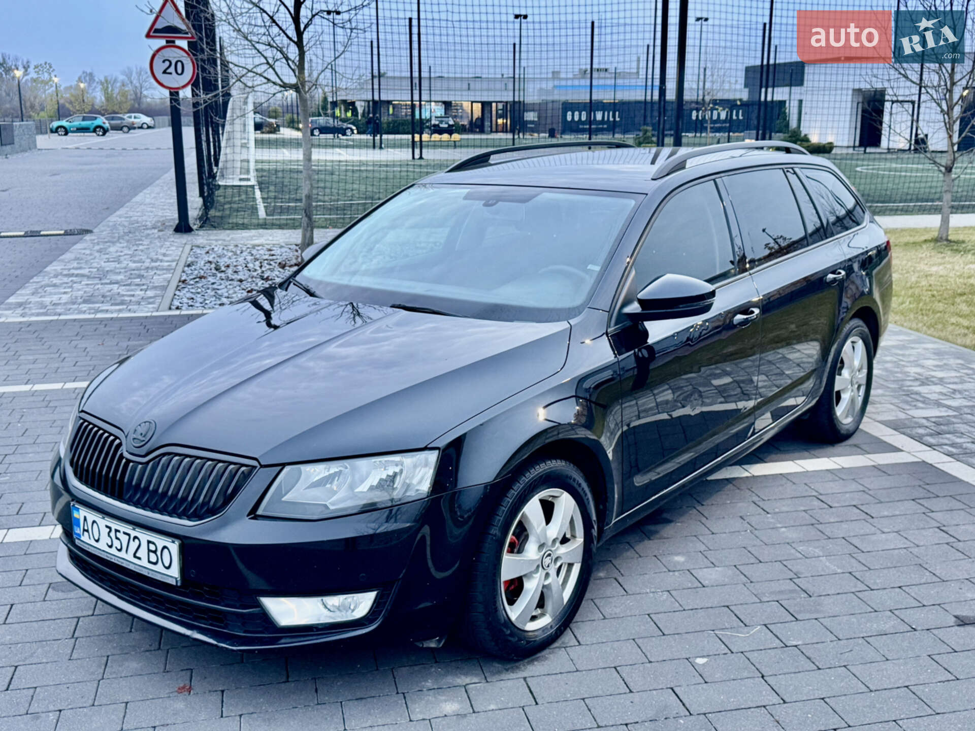 Головне фото звіту автомобіля SKODA OCTAVIA A7 2013