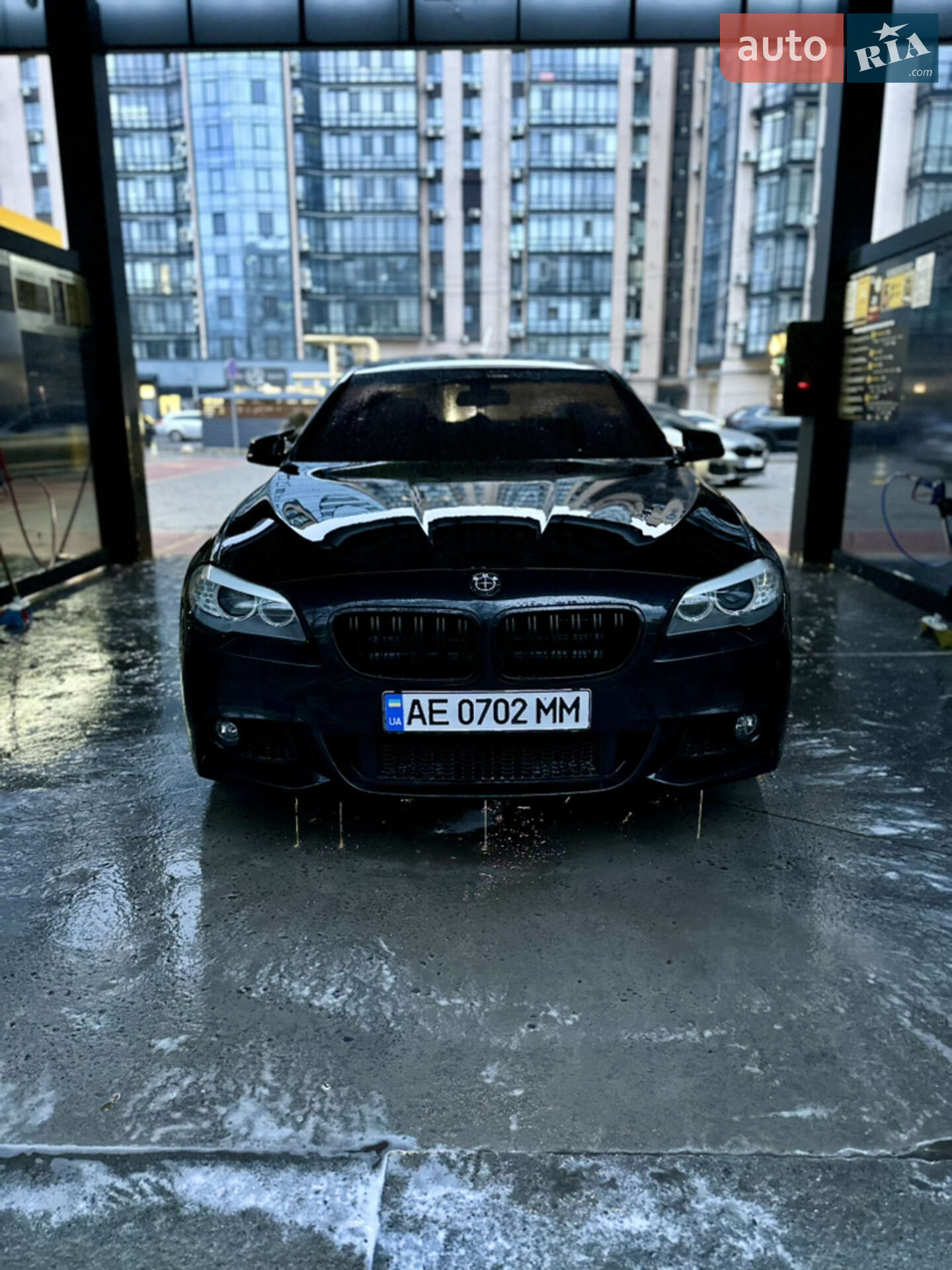 BMW 530I 2011