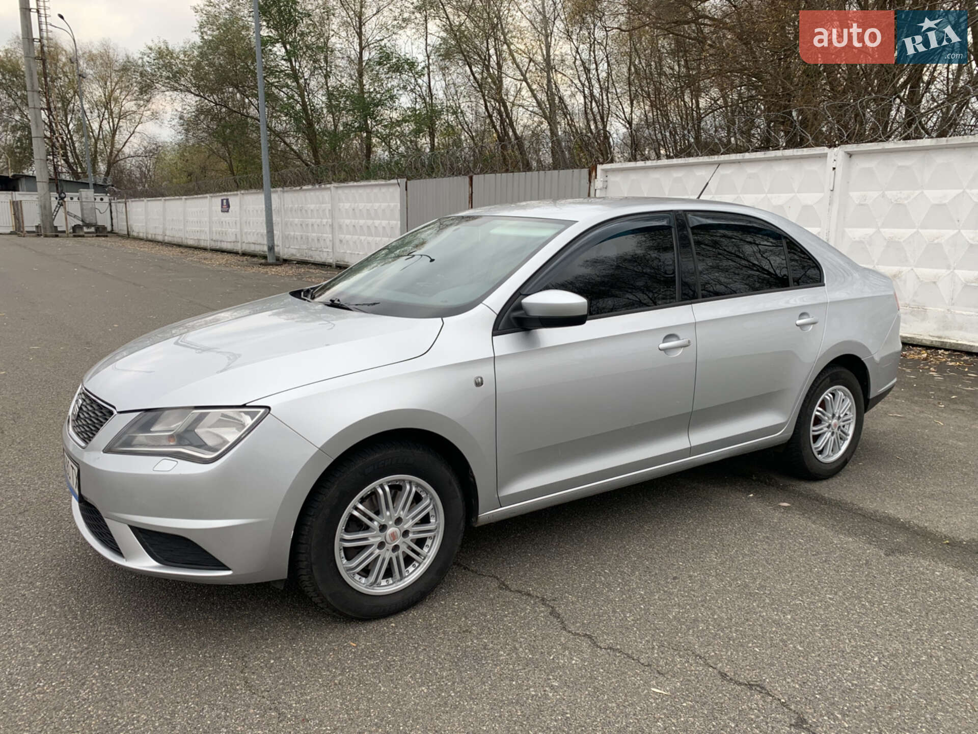 SEAT TOLEDO 2014