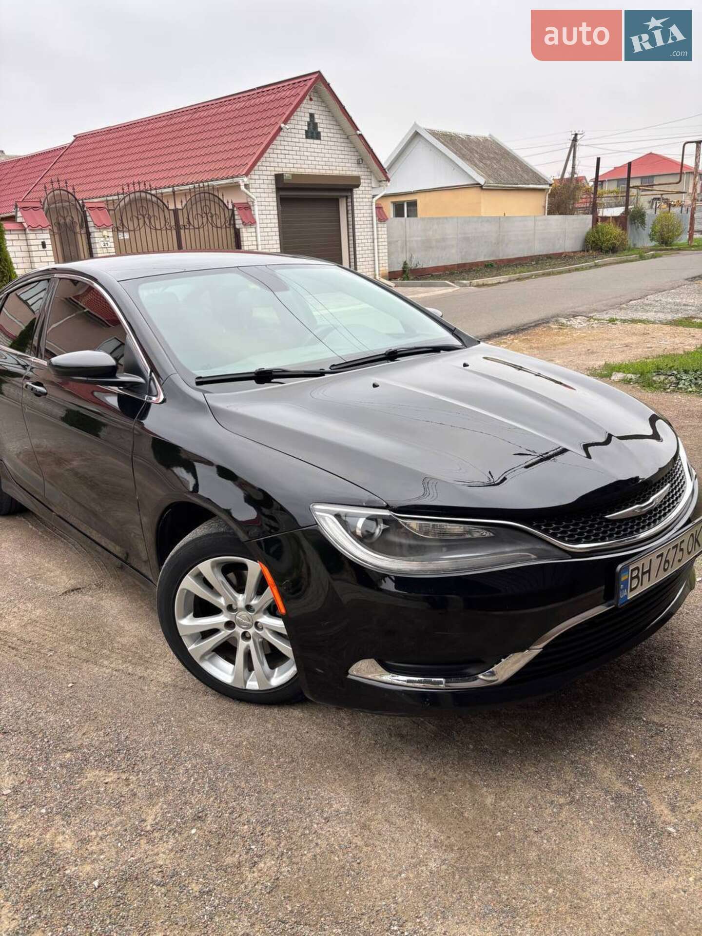 Головне фото звіту автомобіля CHRYSLER 200 2014