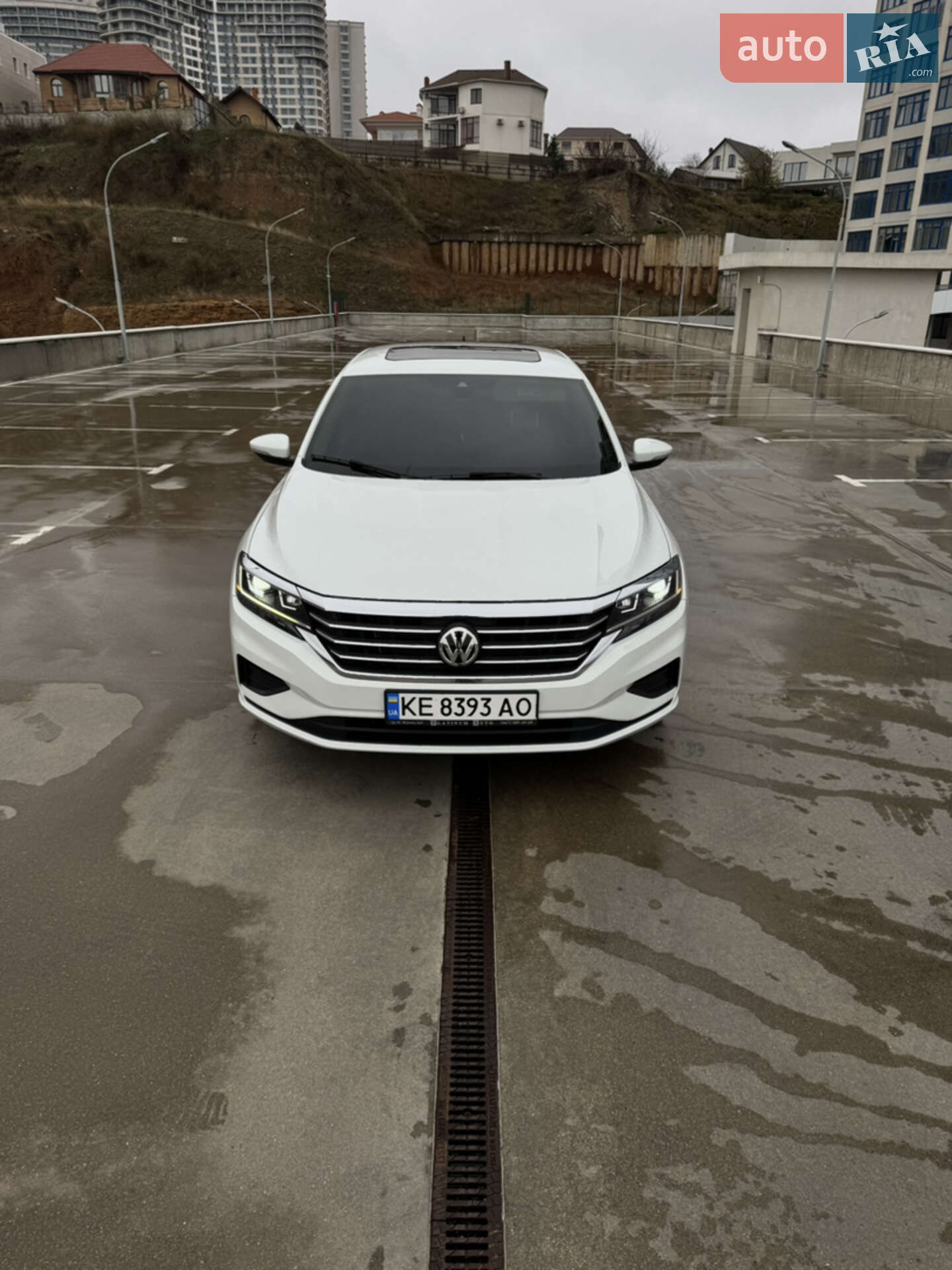 VOLKSWAGEN PASSAT 2020