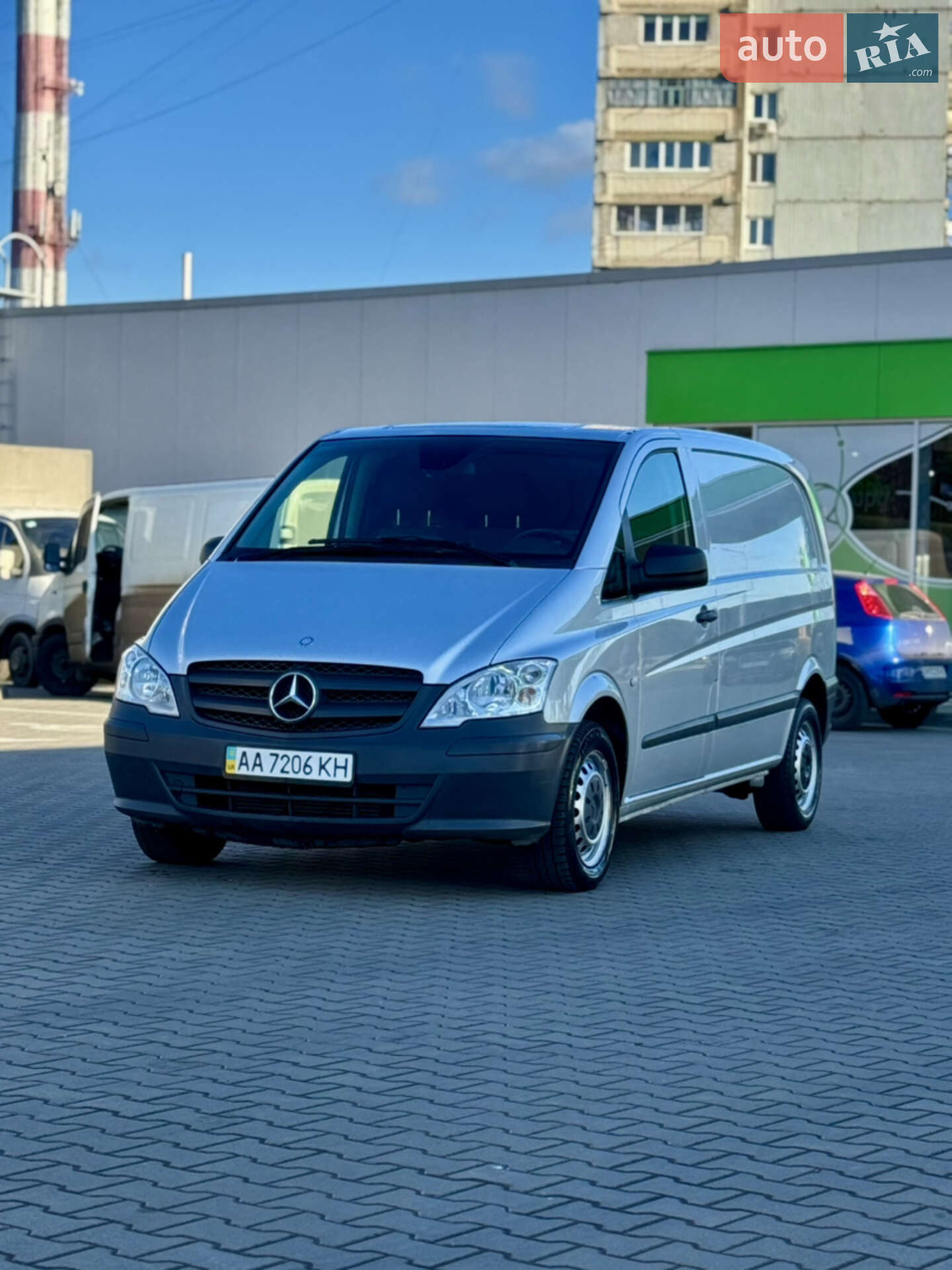 MERCEDES-BENZ VITO 113 2012