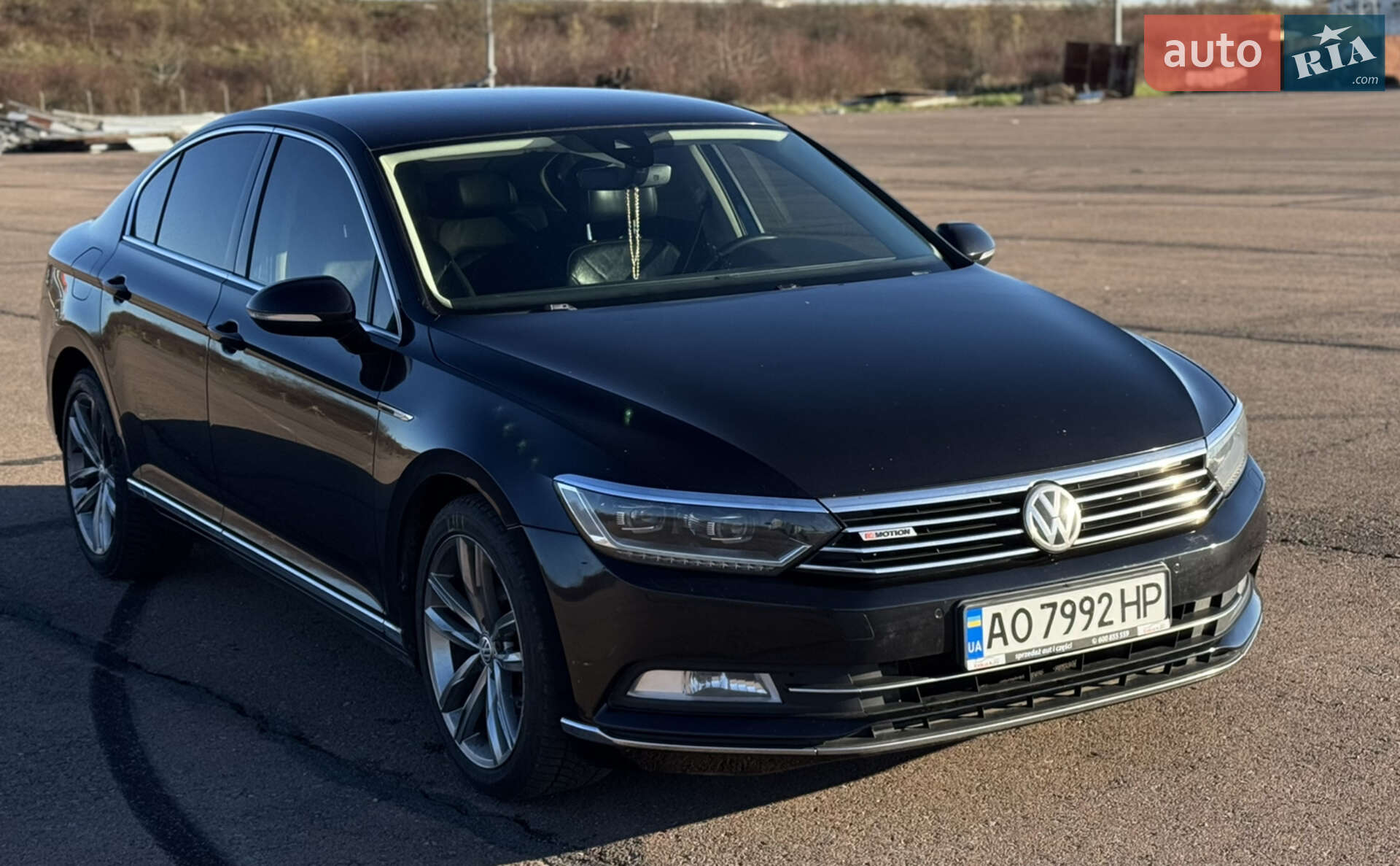 VOLKSWAGEN PASSAT 2015