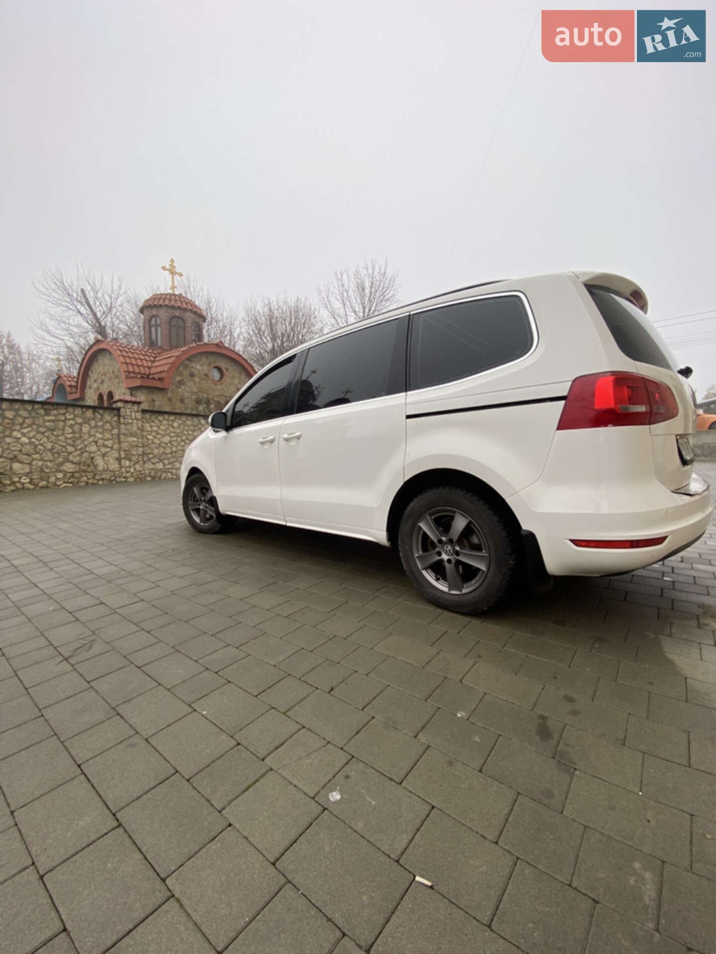 VOLKSWAGEN SHARAN 2.0 2011