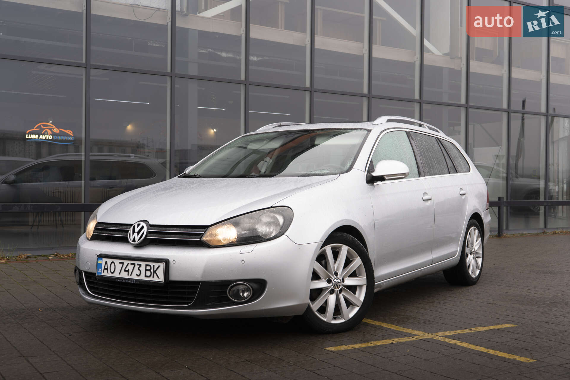 VOLKSWAGEN GOLF 2010