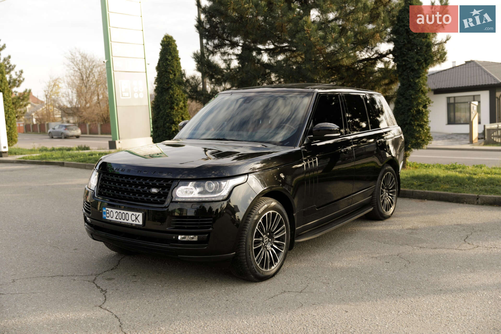 LAND ROVER RANGE ROVER